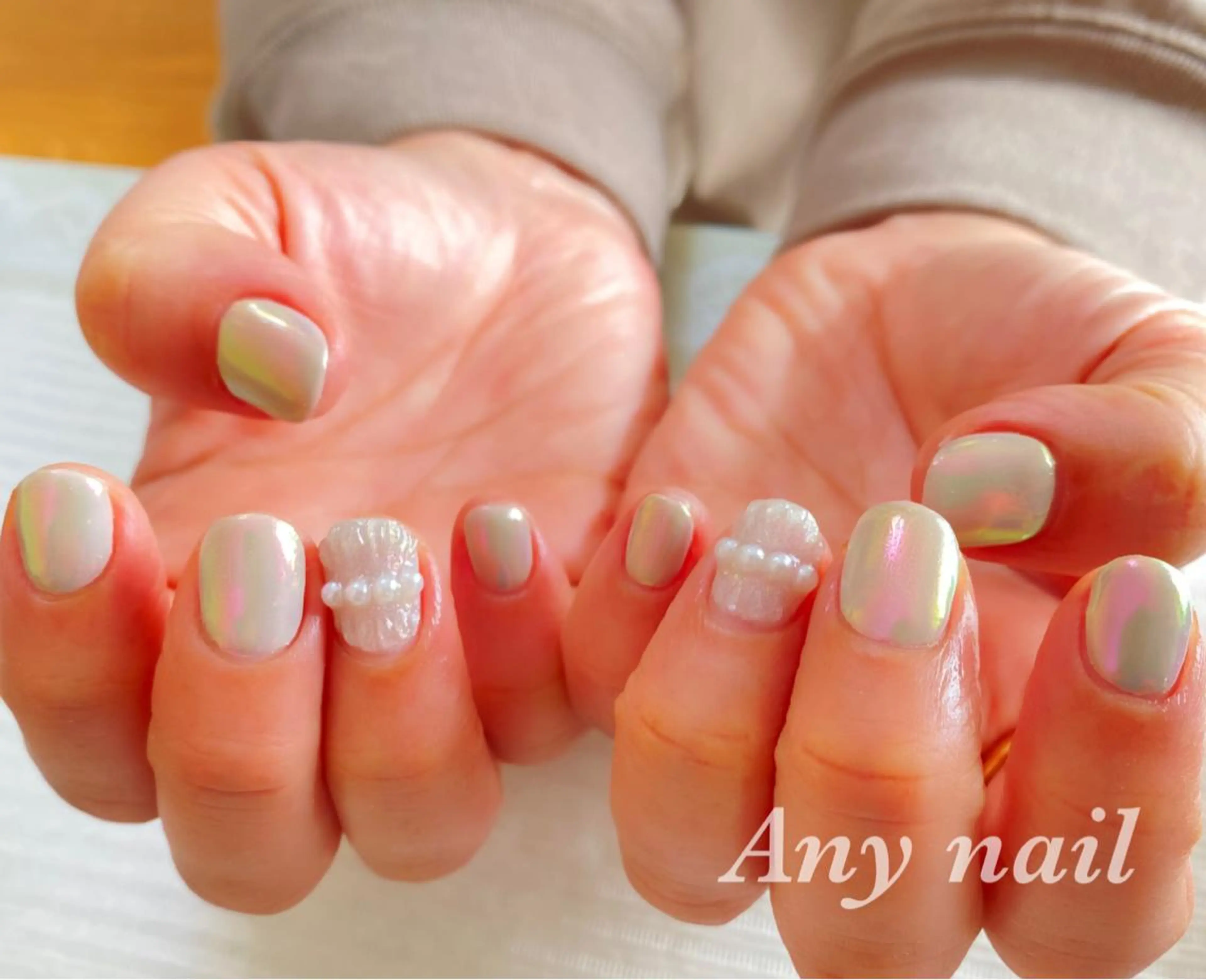 ネイル アートネイル オーロラネイル ハンドネイル 岩澤 恵子のネイルデザイン