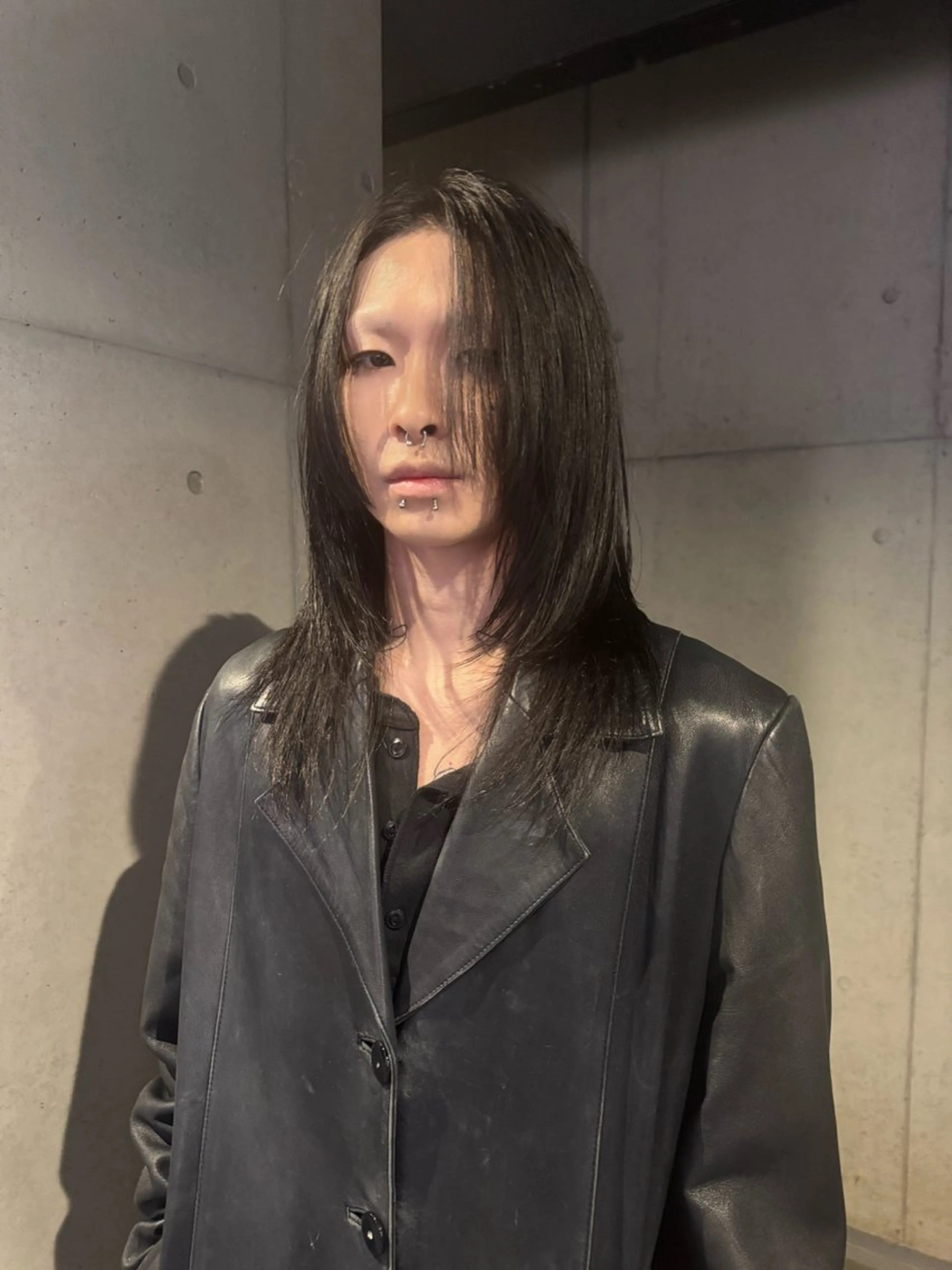 ロング カラー だいち/ブリーチ/ レイヤーカットのヘアスタイル