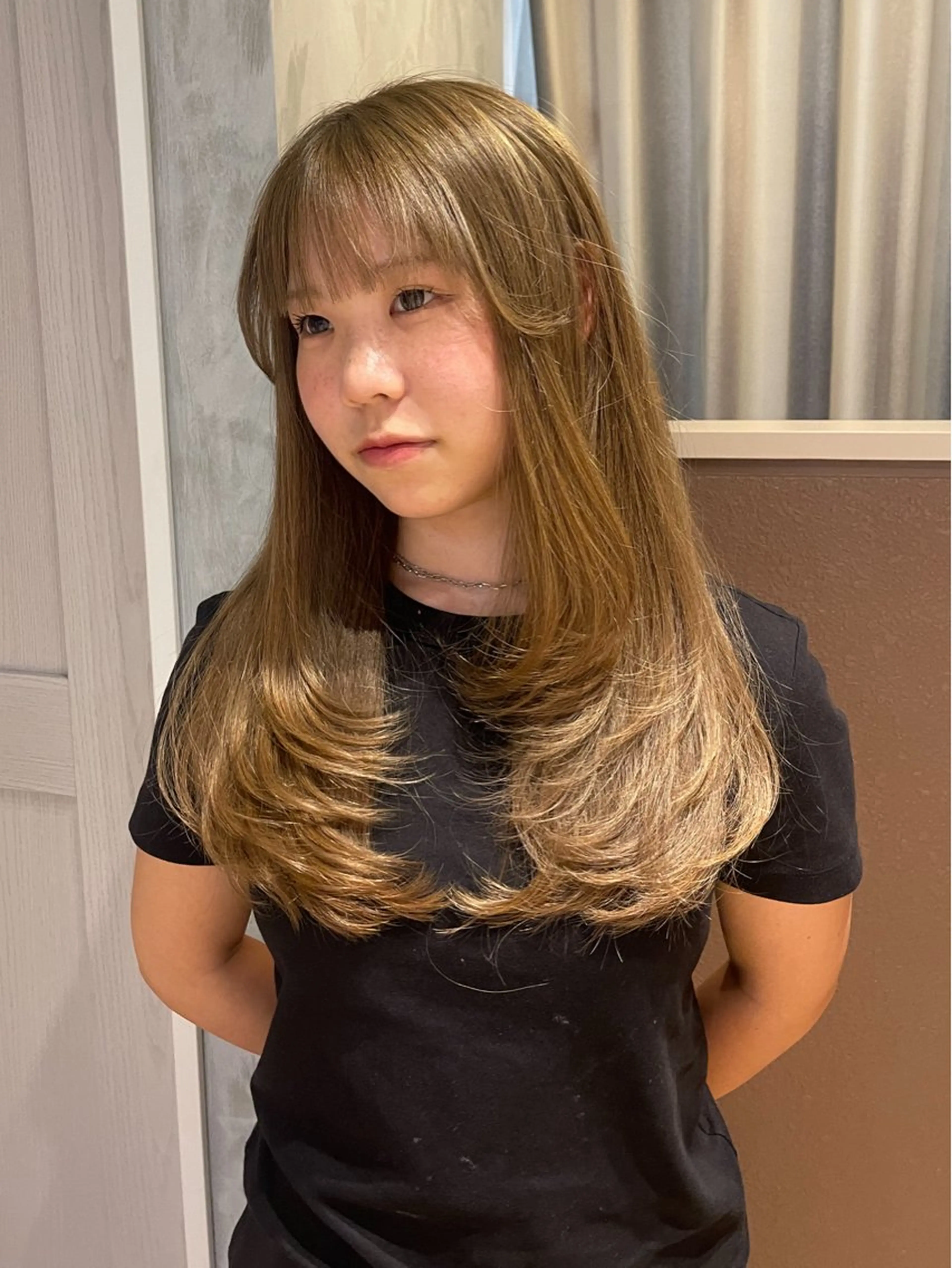 ロング カット 阪倉 美玲のヘアスタイル