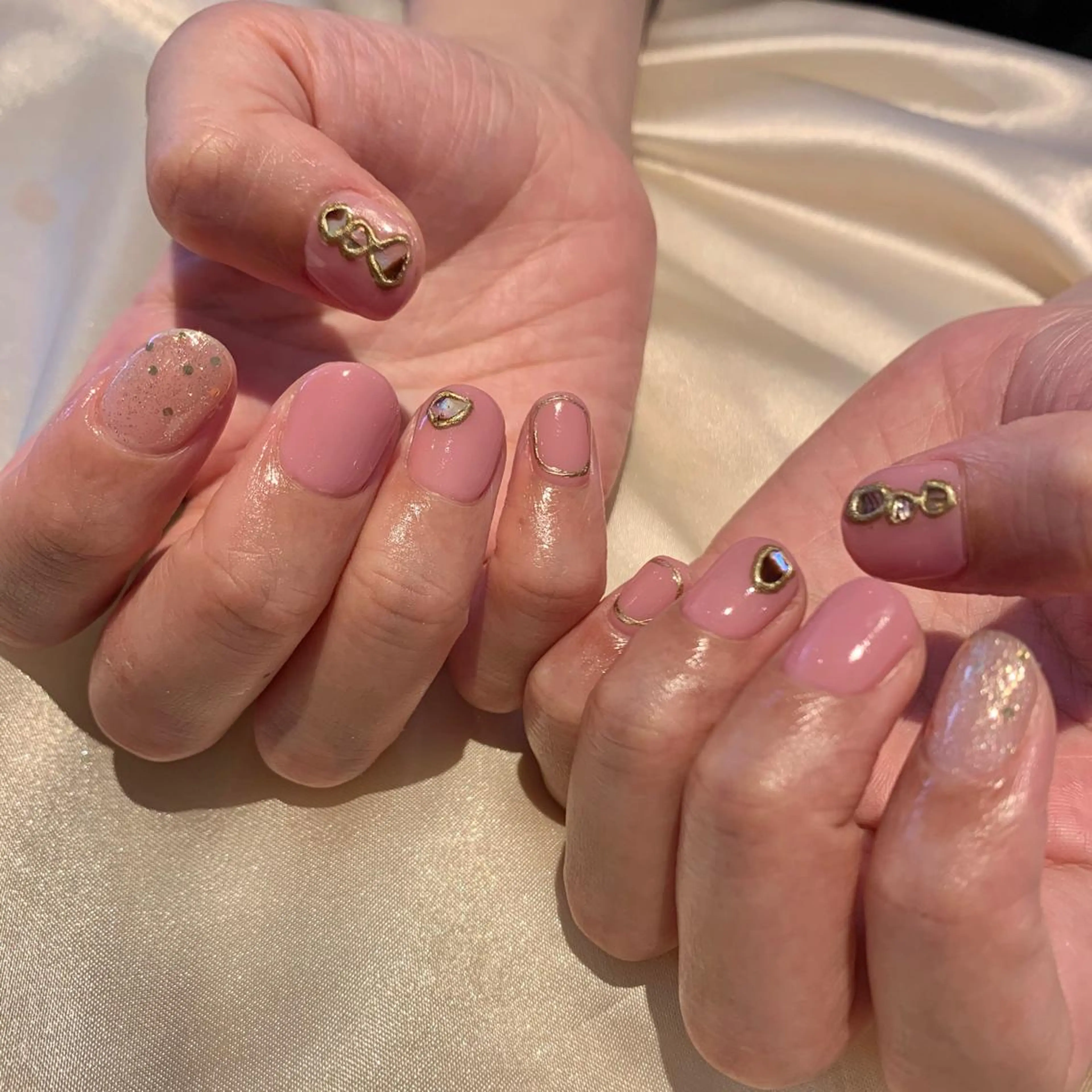 ネイル ハンドネイル 山本 理紗子のネイルデザイン