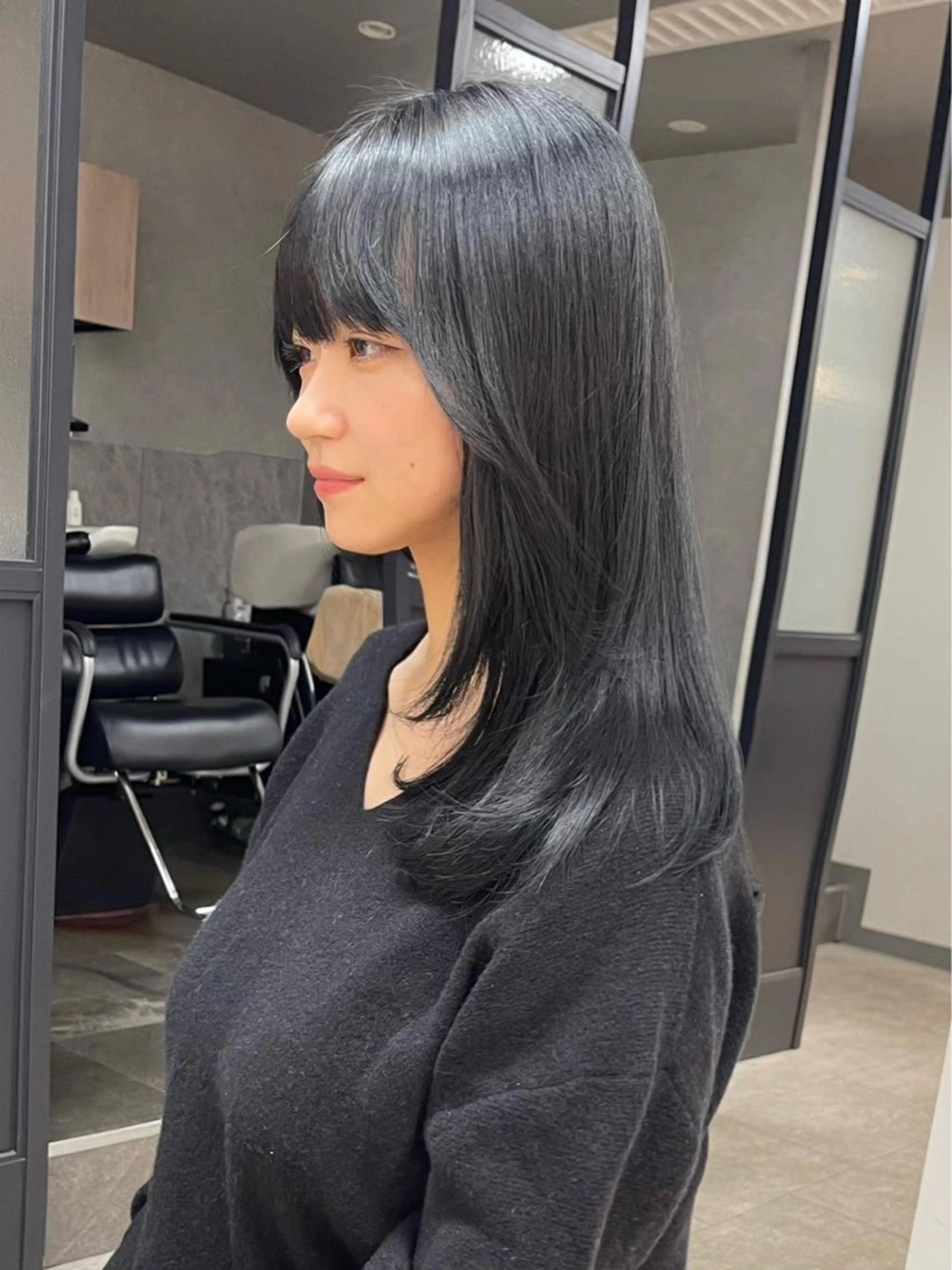 セミロング neaf六本木所属・韓国風レイヤー ショート/犬塚 優介のヘアスタイル