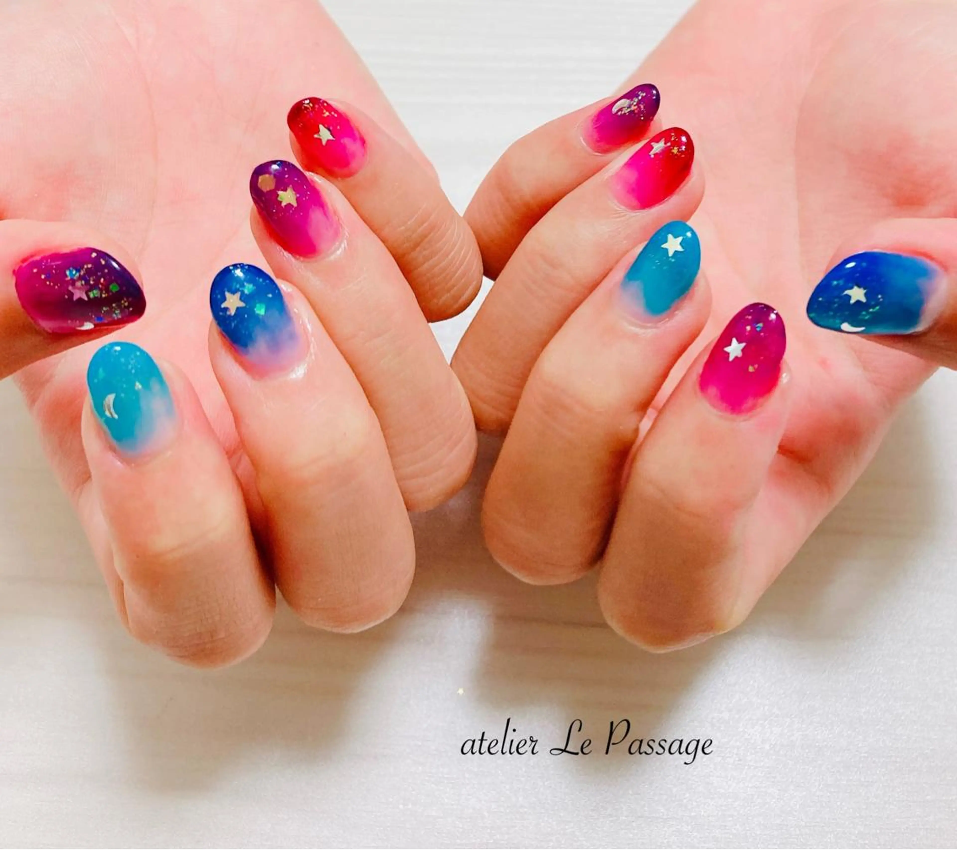 ネイル ジェルネイル グラデーション キラキラネイル ニュアンスネイル パラジェル h nakatsukaのネイルデザイン