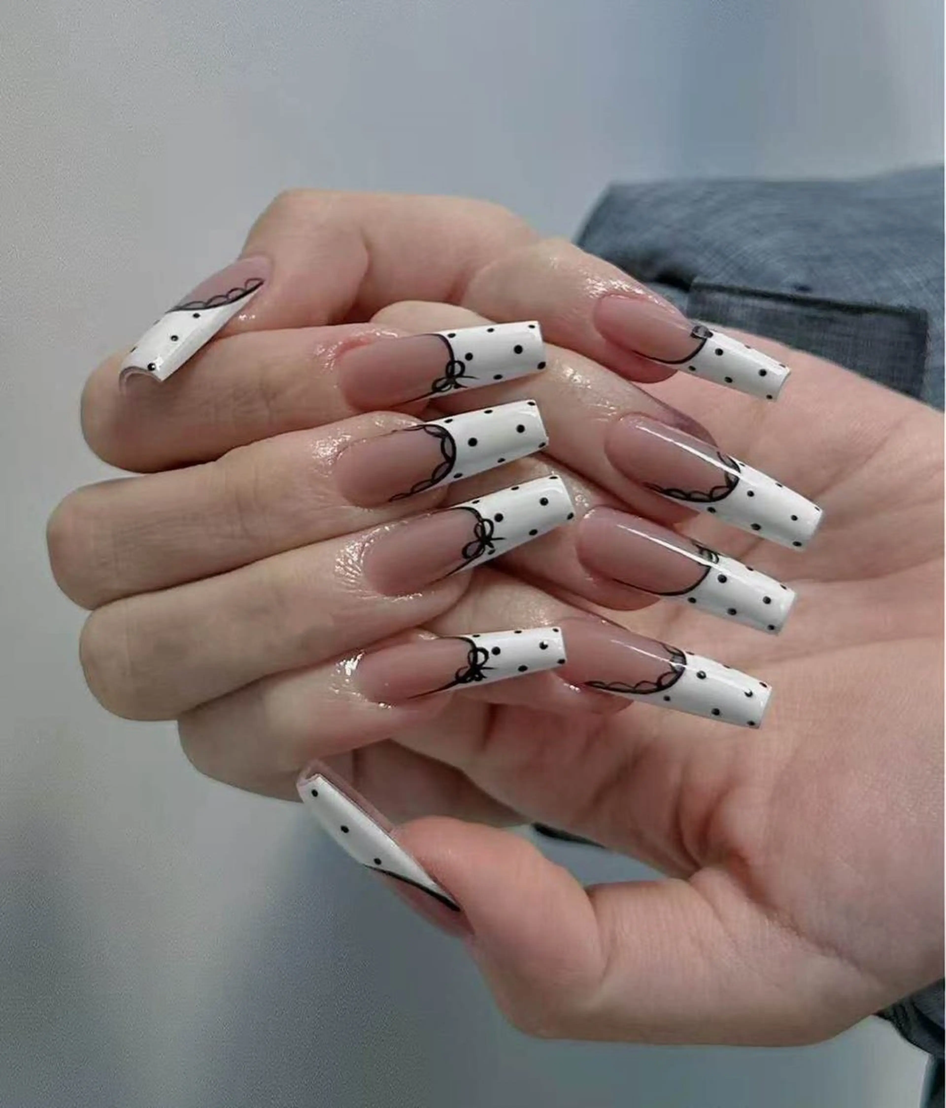 ネイル オーロラネイル フラワーネイル フットネイル フレンチネイル ジェルネイル ハンドネイル BabyYouMi nailのネイルデザイン