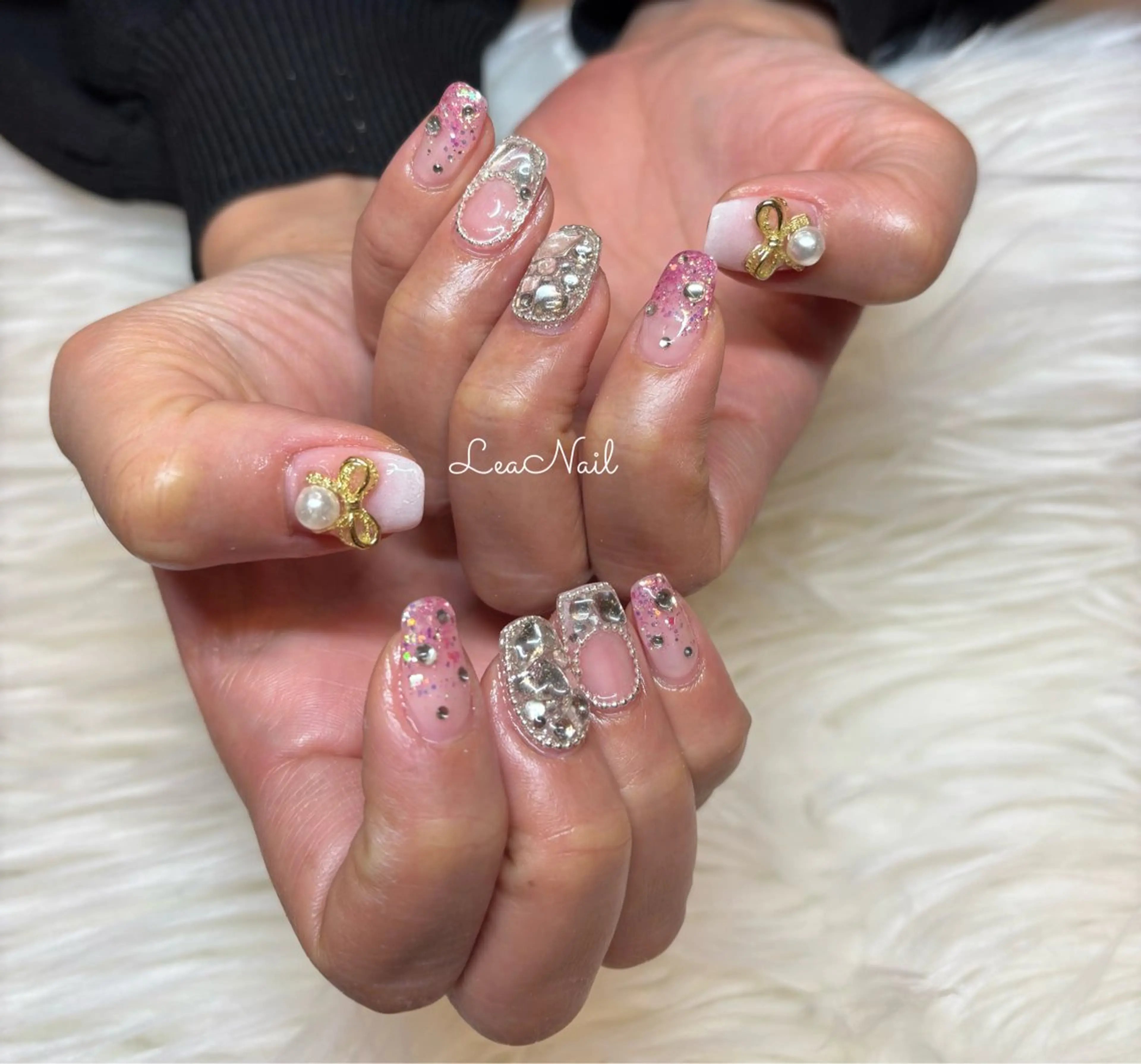 ネイル キラキラネイル ピンク Lea Nailのネイルデザイン