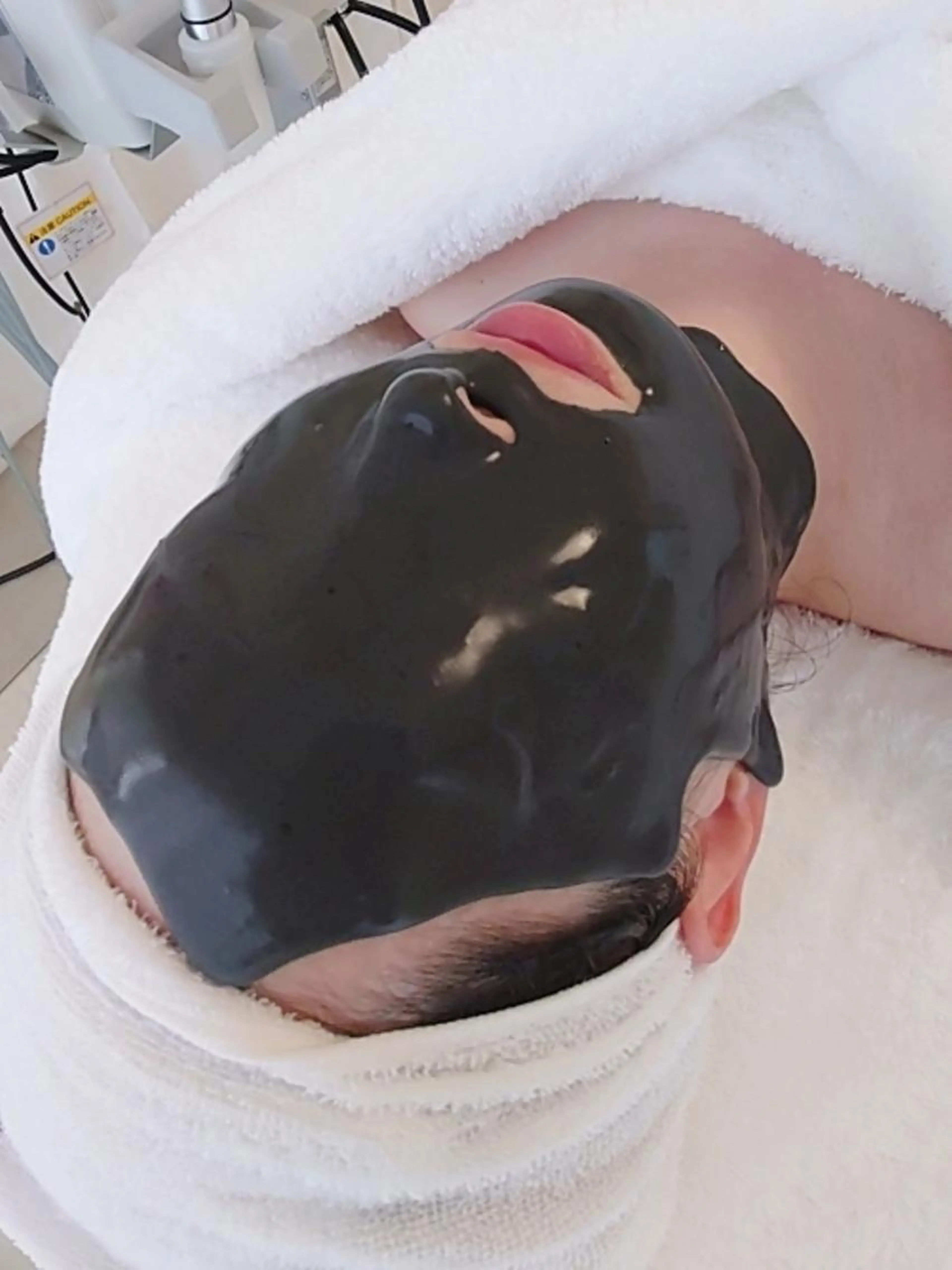 フェイシャル+デコルテ肩+毛穴パックの写真