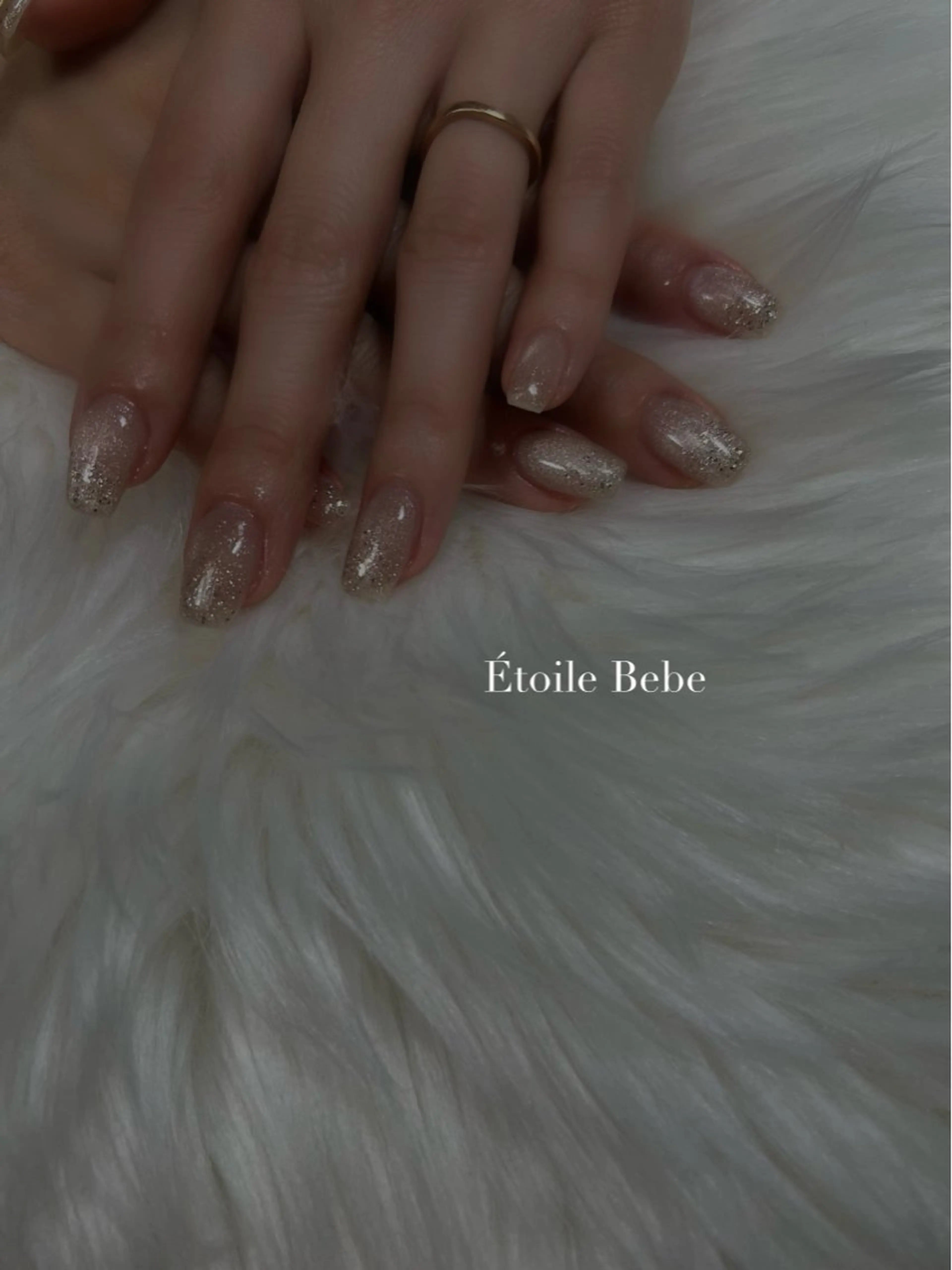 ネイル フラッシュネイル マグネットネイル ニュアンスネイル ワンカラーネイル ハンドネイル Étoile Bebeのエステ・リラクイメージ