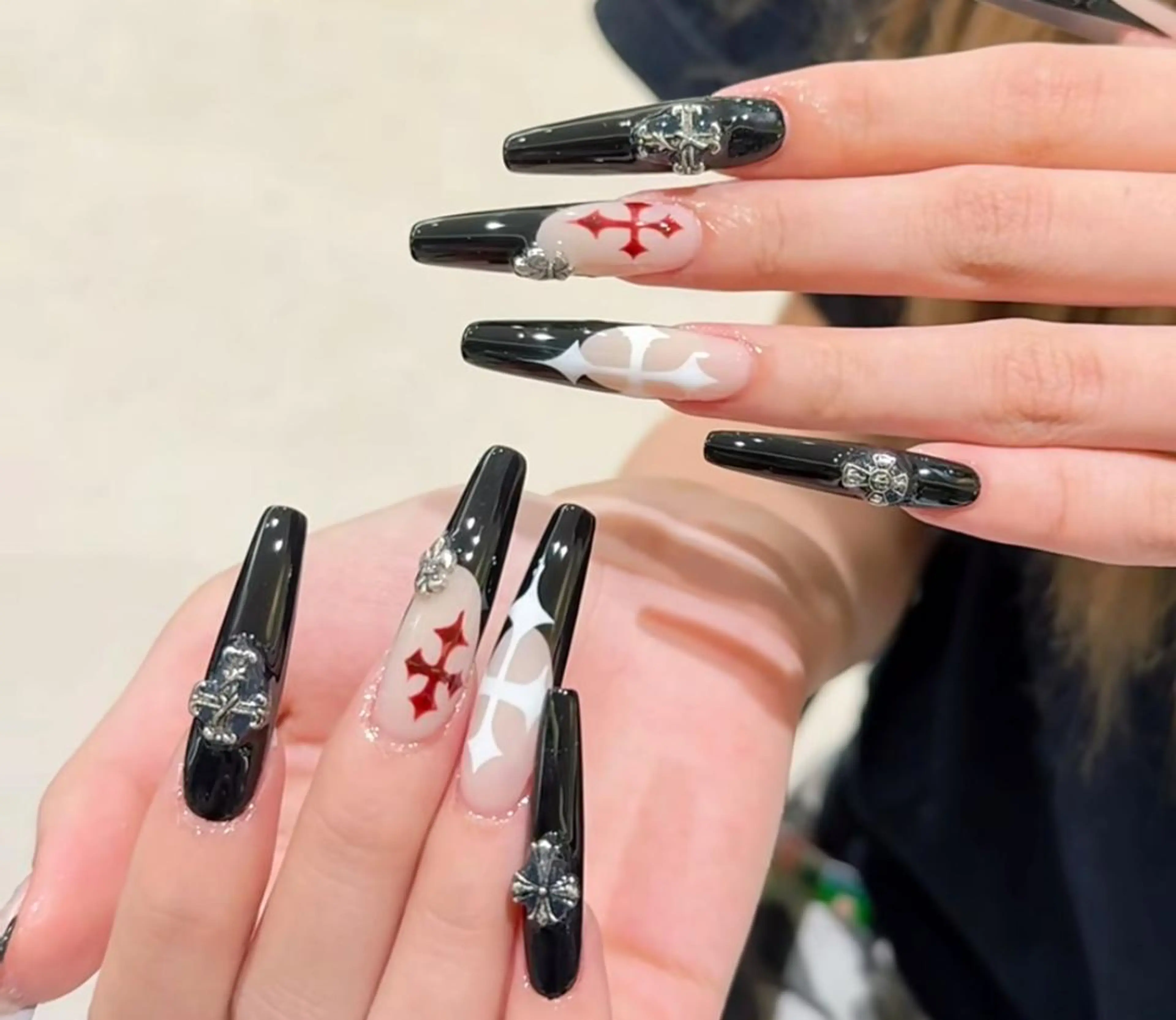 ネイル ハンドネイル ル ルのネイルデザイン