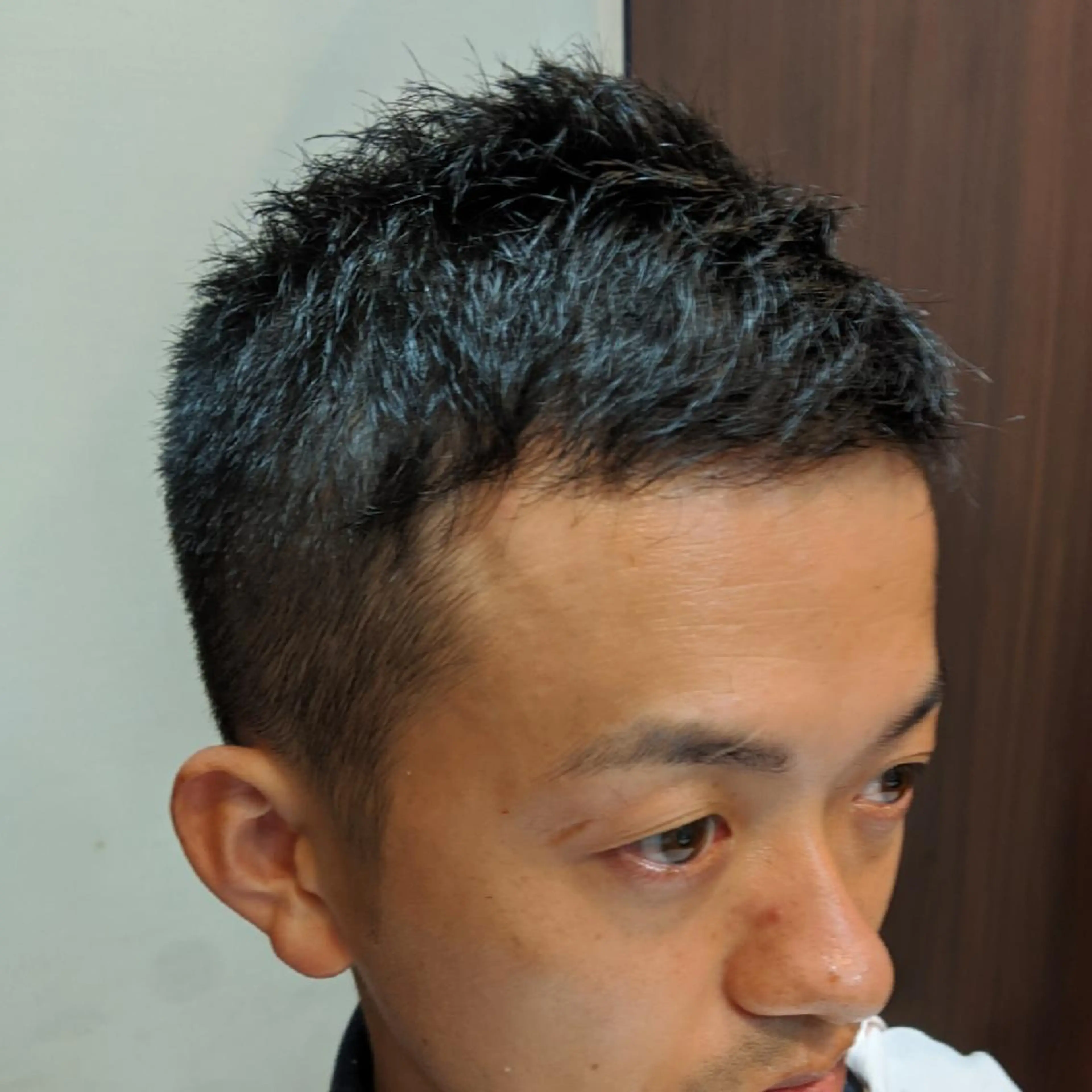 ショート 田知本 遼のヘアスタイル