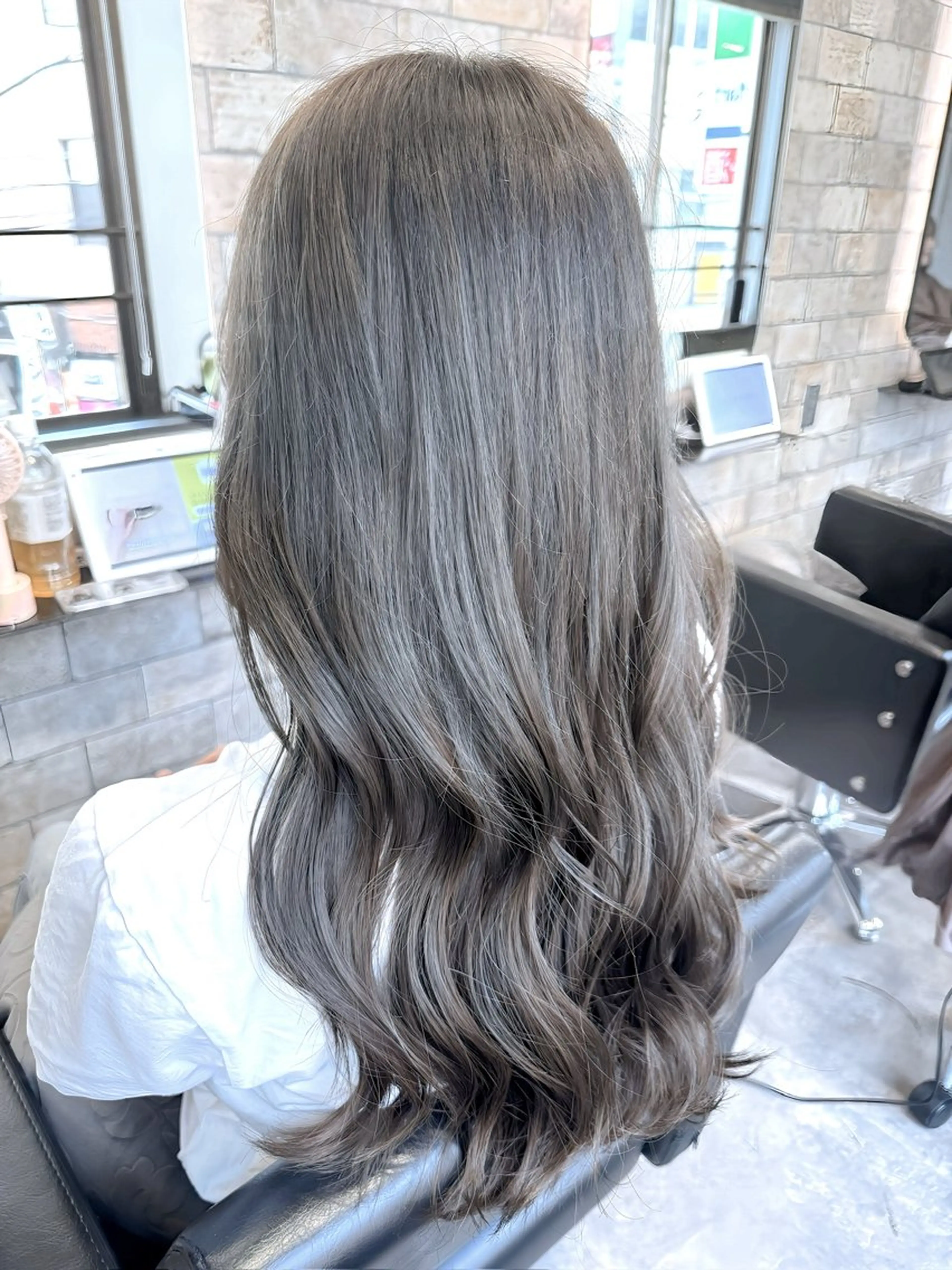 ロング 🎀艶ブリーチカラー 🎀Fan.🎀秋山のヘアスタイル