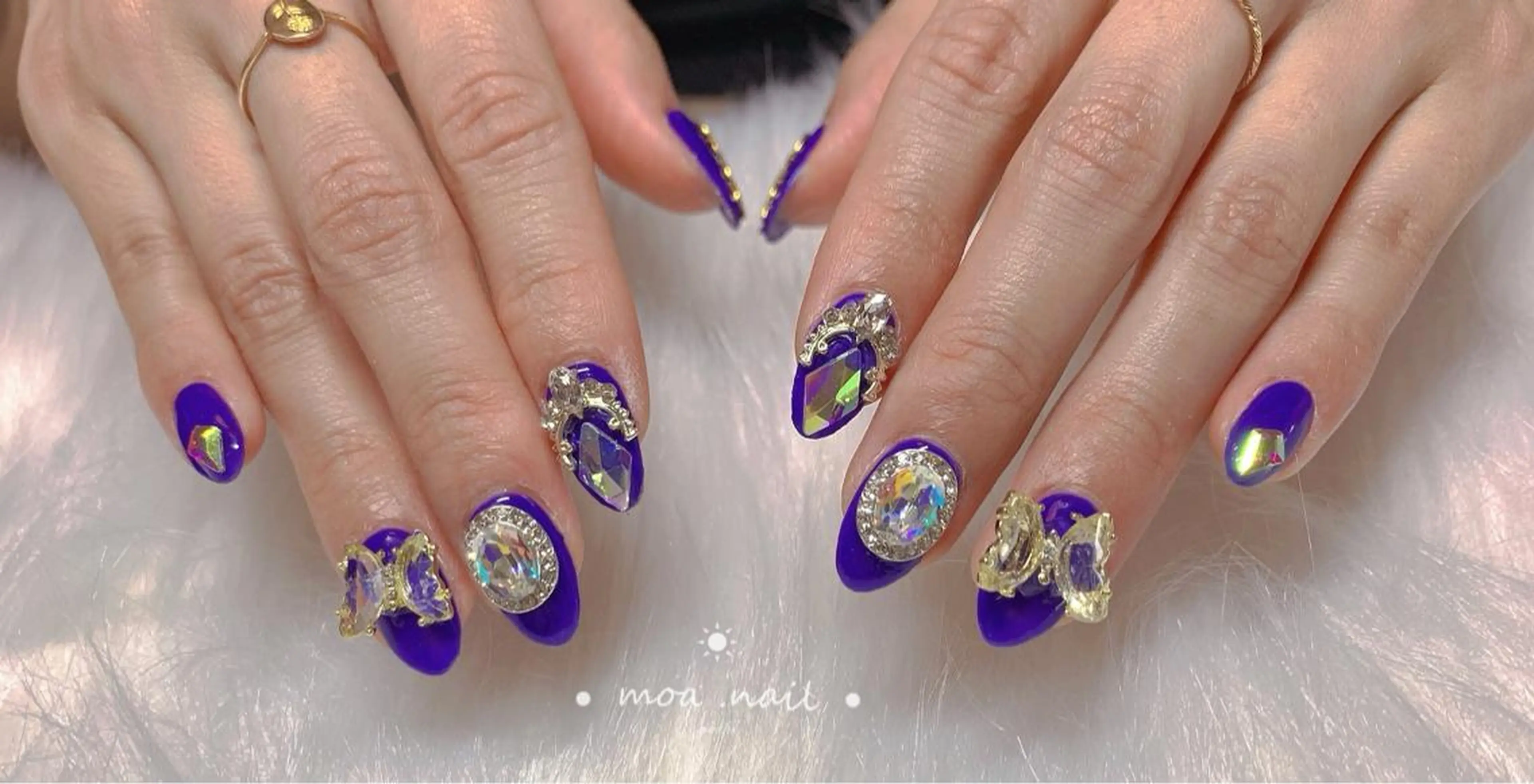 ネイル MoaNail🫶 Yoshiのネイルデザイン