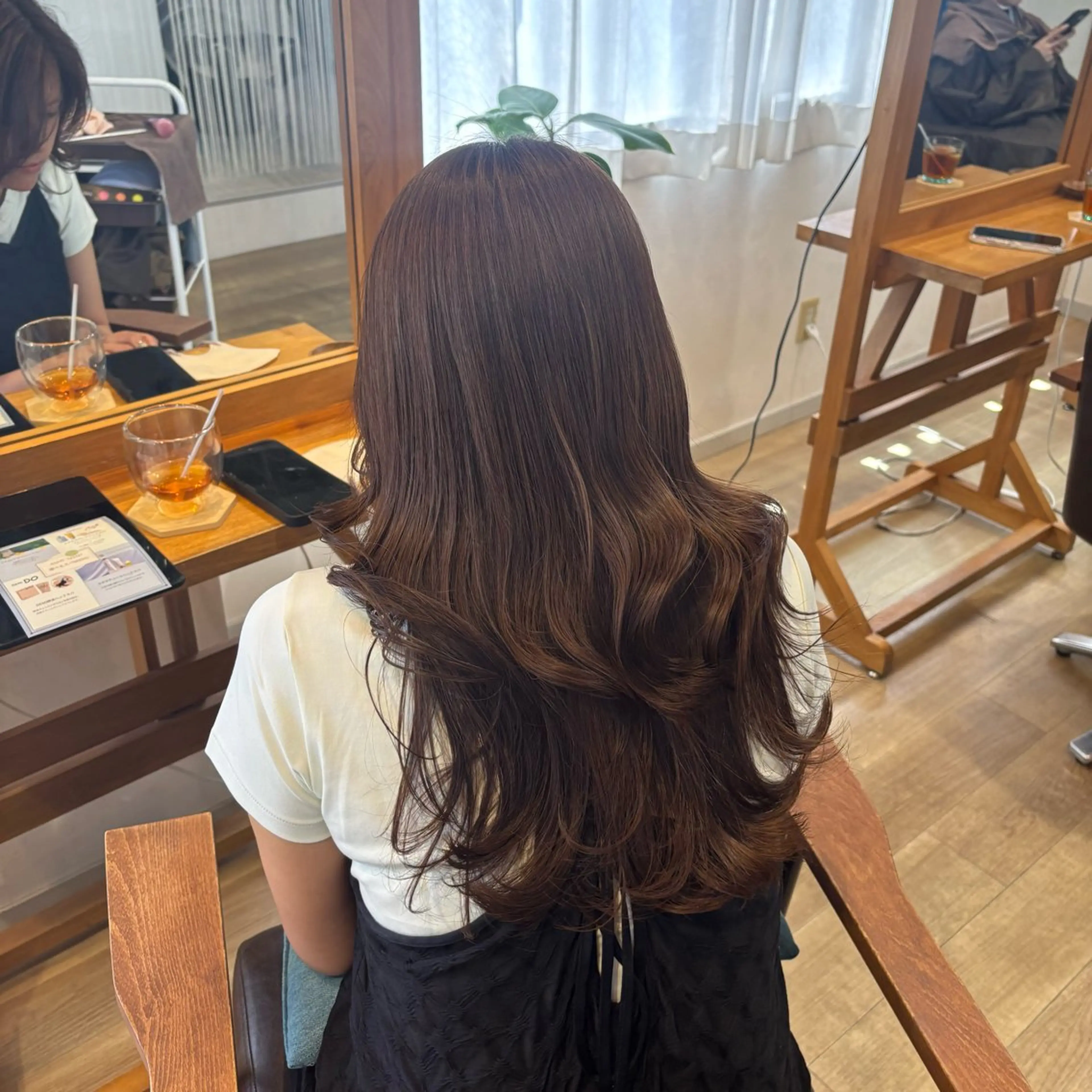 ロング カラー ベージュカラー ブラウンカラー ブラウンベージュ ヘアカラー トリートメント RINNO🌷/艶髪 /髪質改善/艶カラーのヘアスタイル