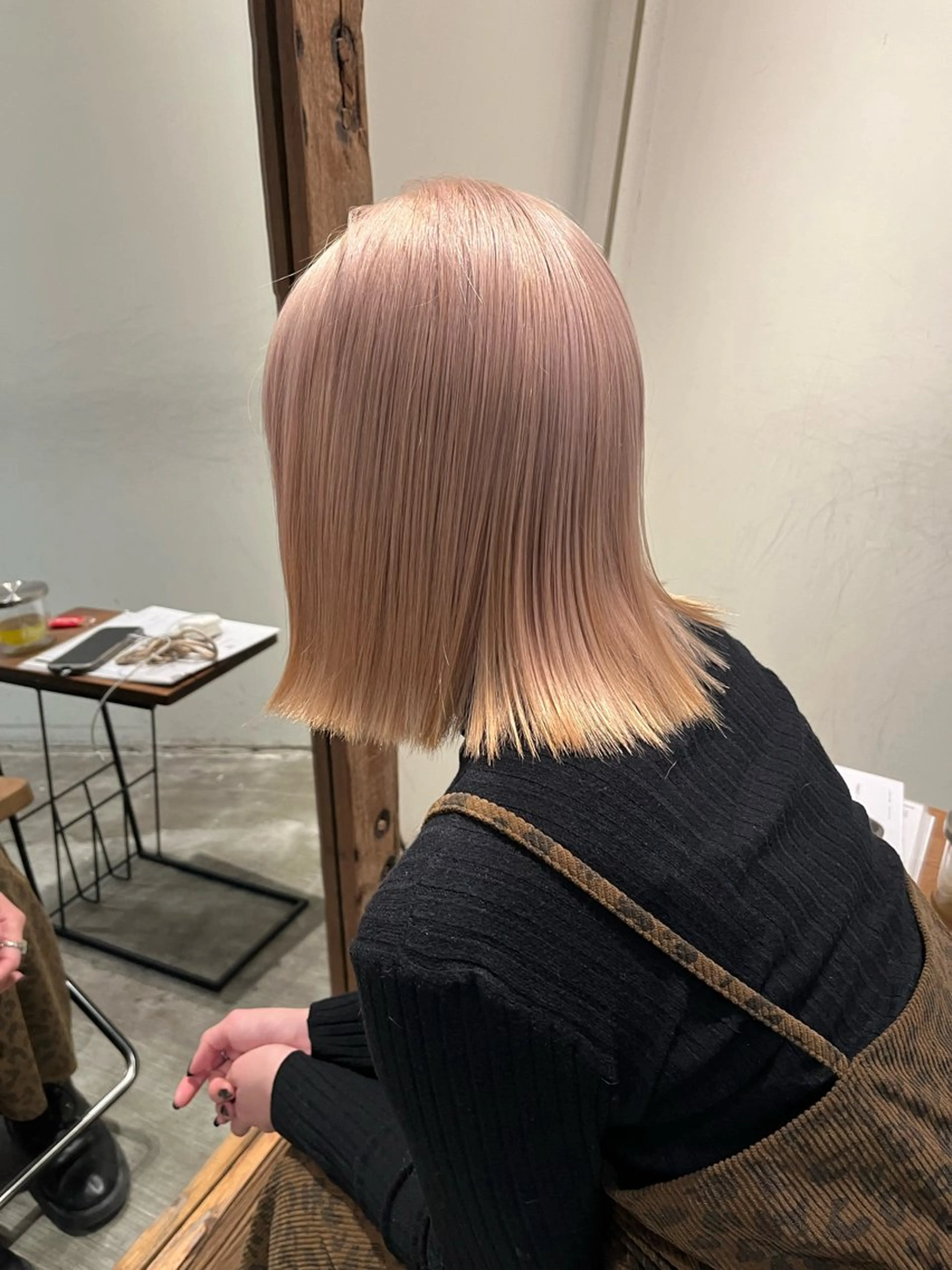 ミディアム ヘアカラー ハイトーン指名No. 1/レイヤー/みさきのヘアスタイル