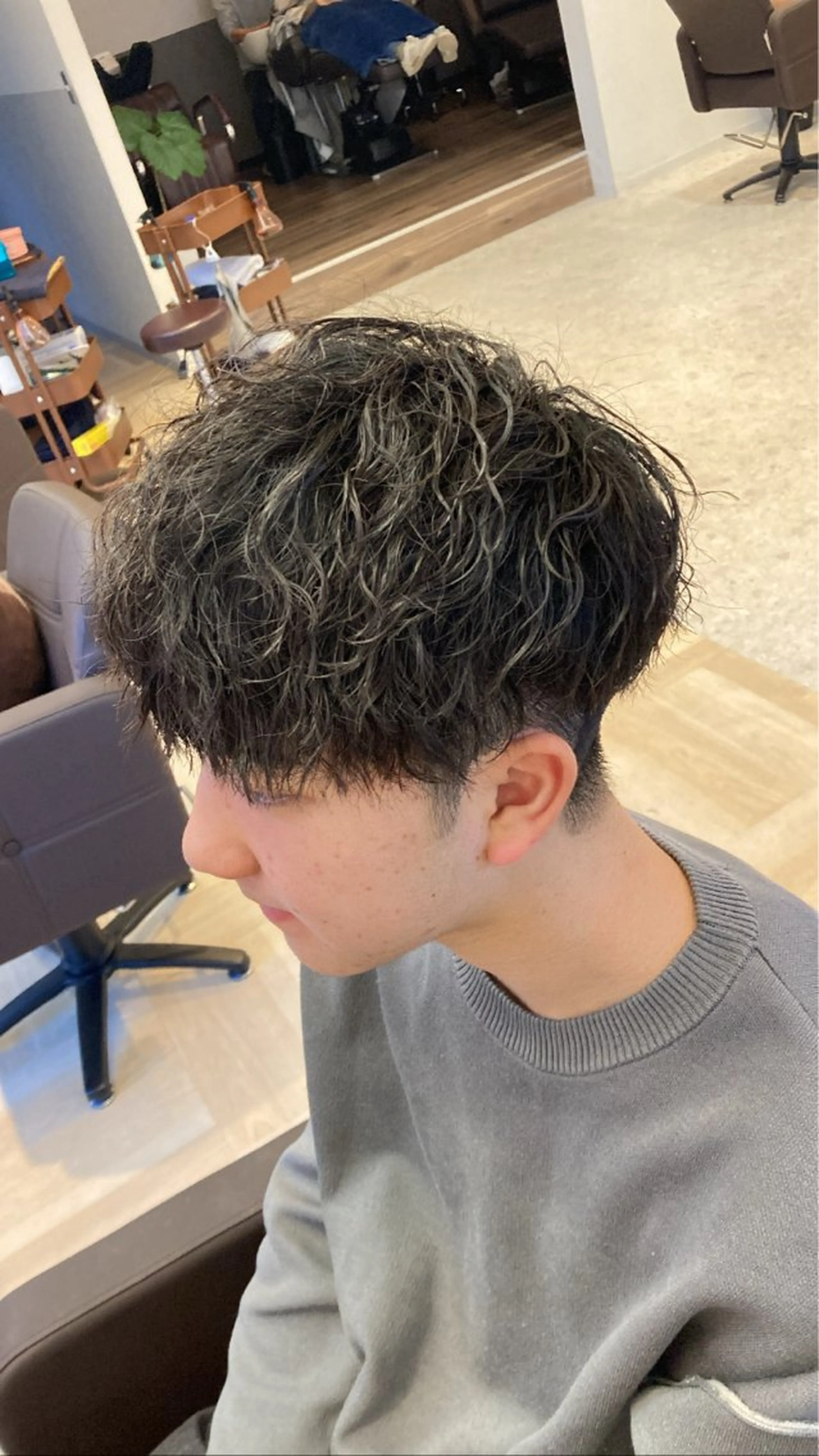 ショート パーマ メンズ Coup   滝田 聡のヘアスタイル