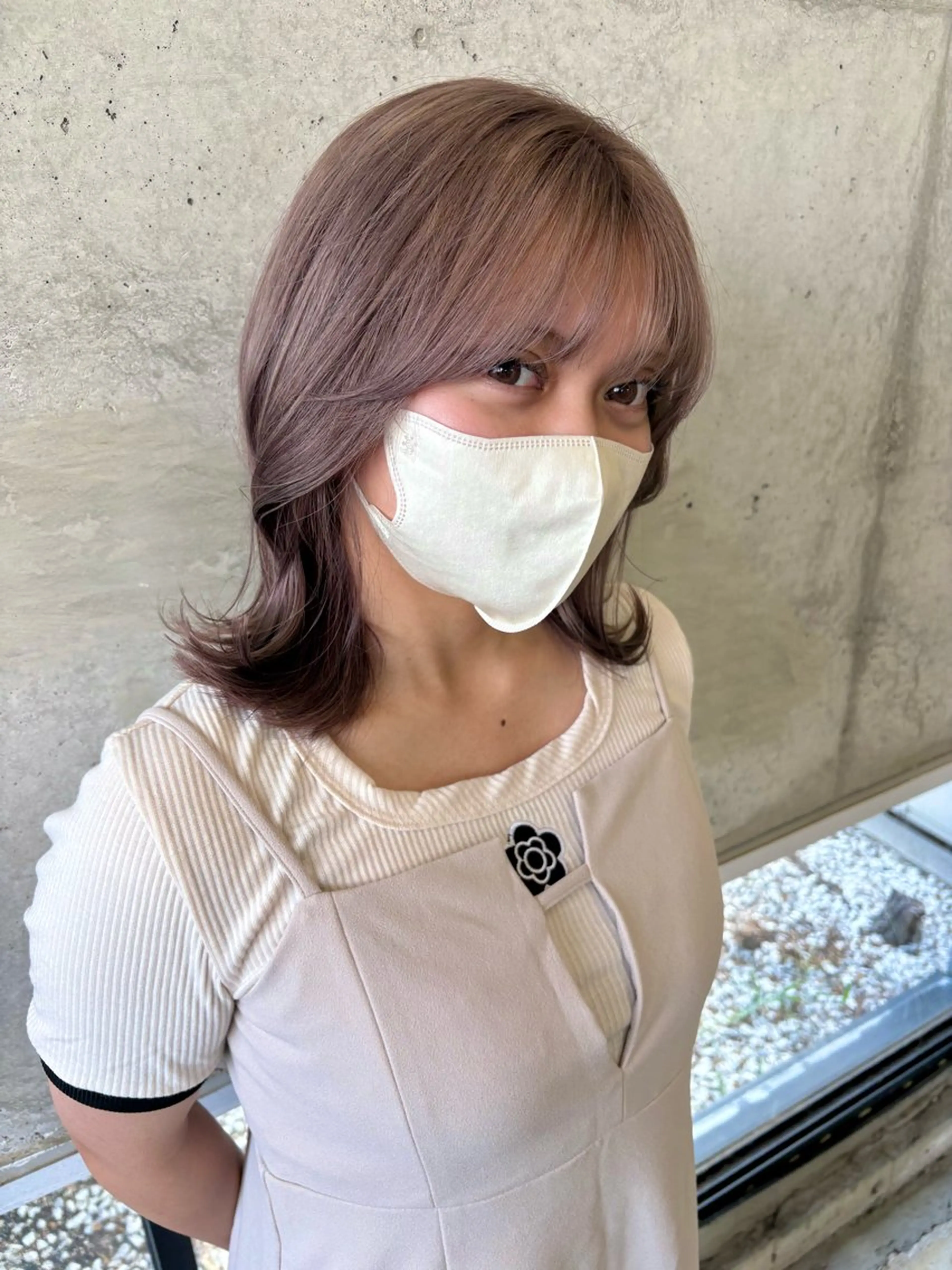 ミディアム カラー ブリーチ グレージュ ラベンダーカラー ラベンダーグレージュ ラベンダーグレー ヘアカラー トリートメント LOMARLIE / 𝐂𝐇𝐈𝐊𝐀のヘアスタイル