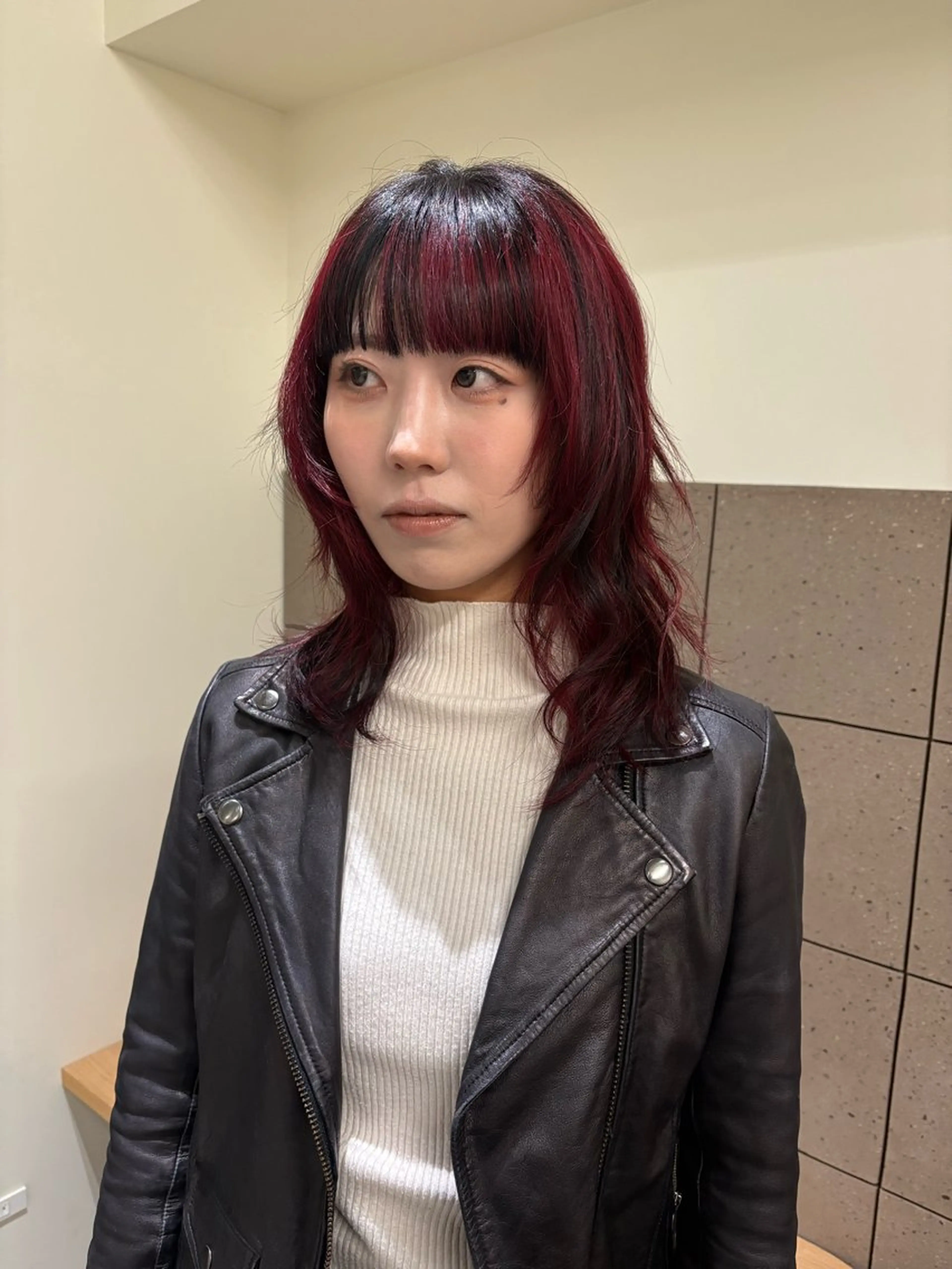 セミロング natsuki /HUIのヘアスタイル