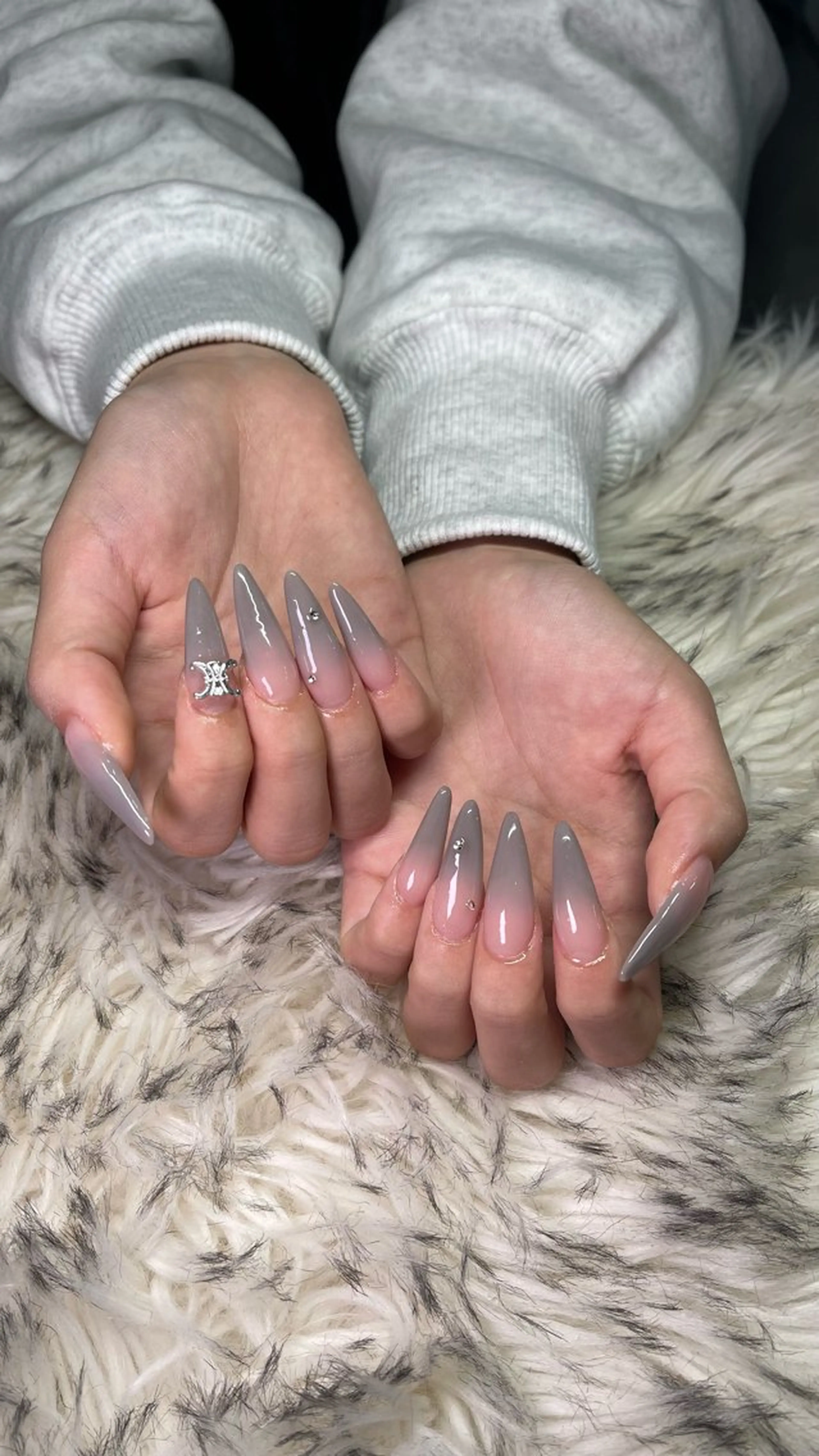 ネイル ハンドネイル NAIL FOCUS Lisaのネイルデザイン