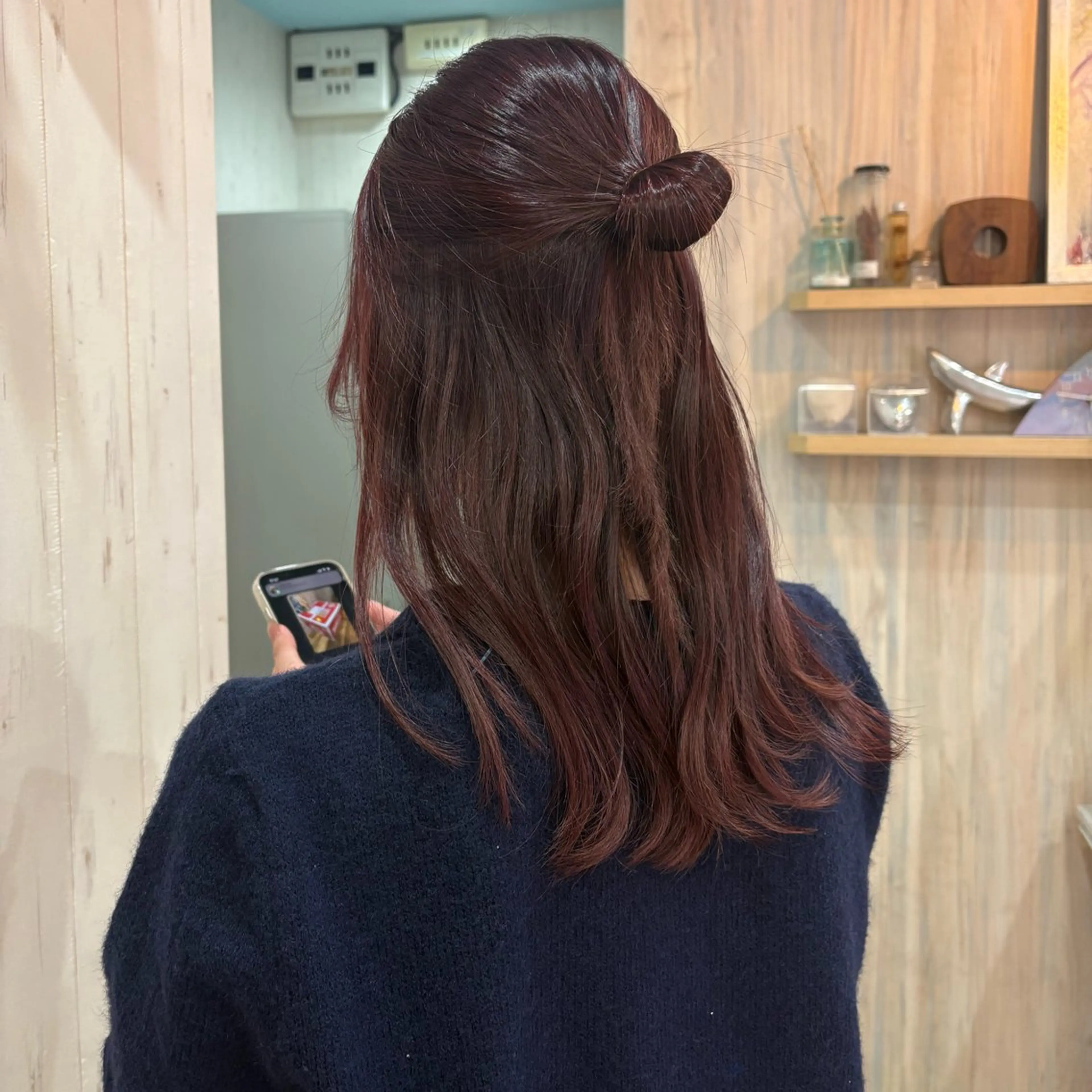 カラー ヘアカラー 友杉 香子のヘアスタイル