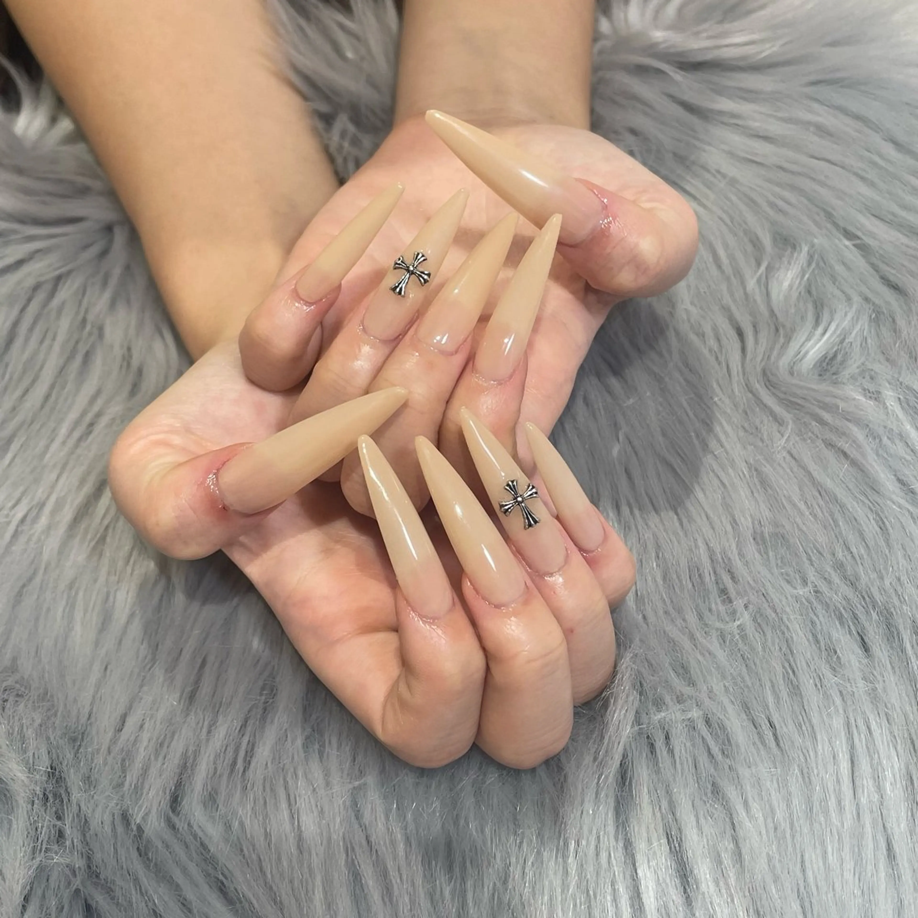 ネイル 長さ出し ラメ(グリッター) ハンドネイル RICO Nail パーツつけ放題🌈のネイルデザイン