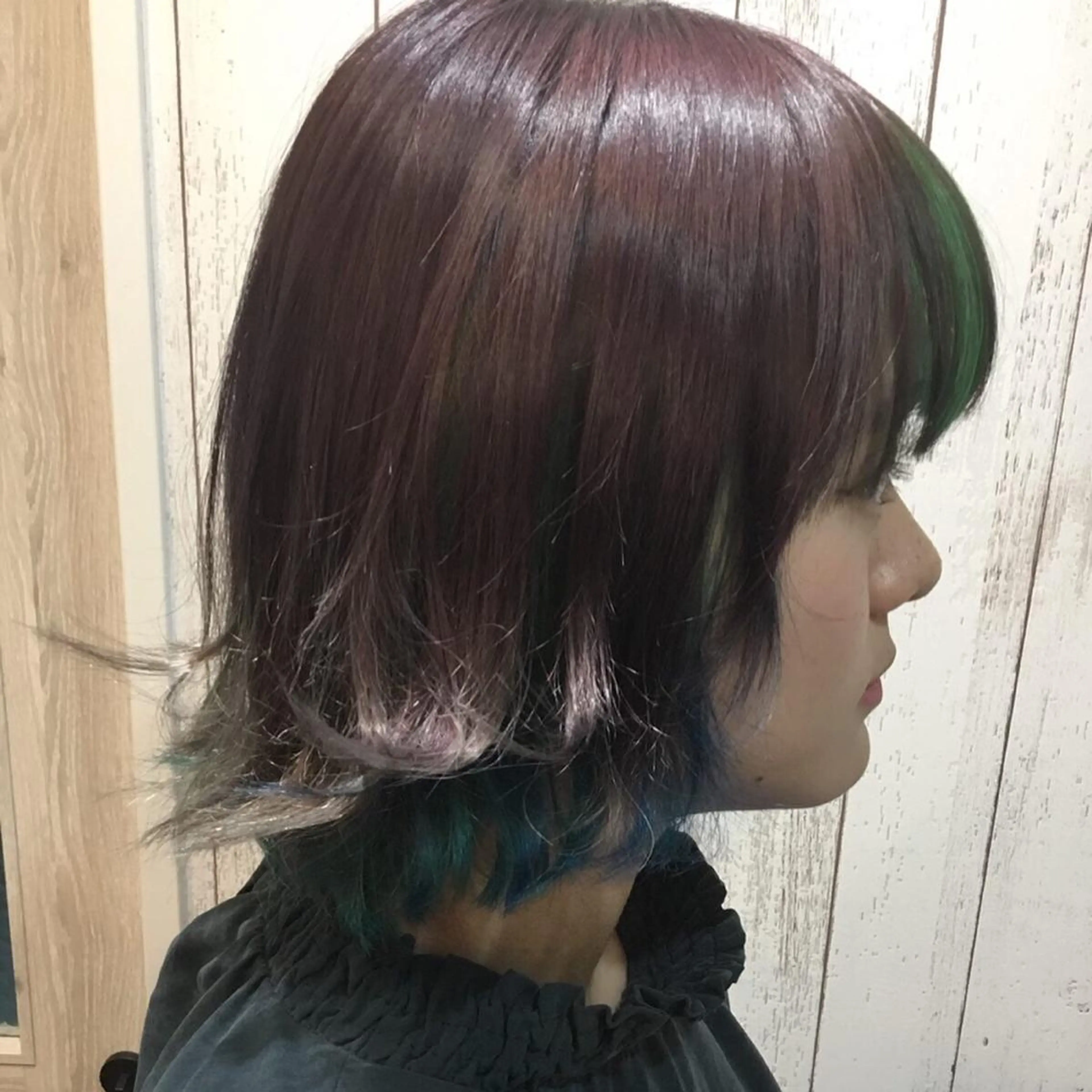 ミディアム カラー embrace エンブレイスのヘアスタイル