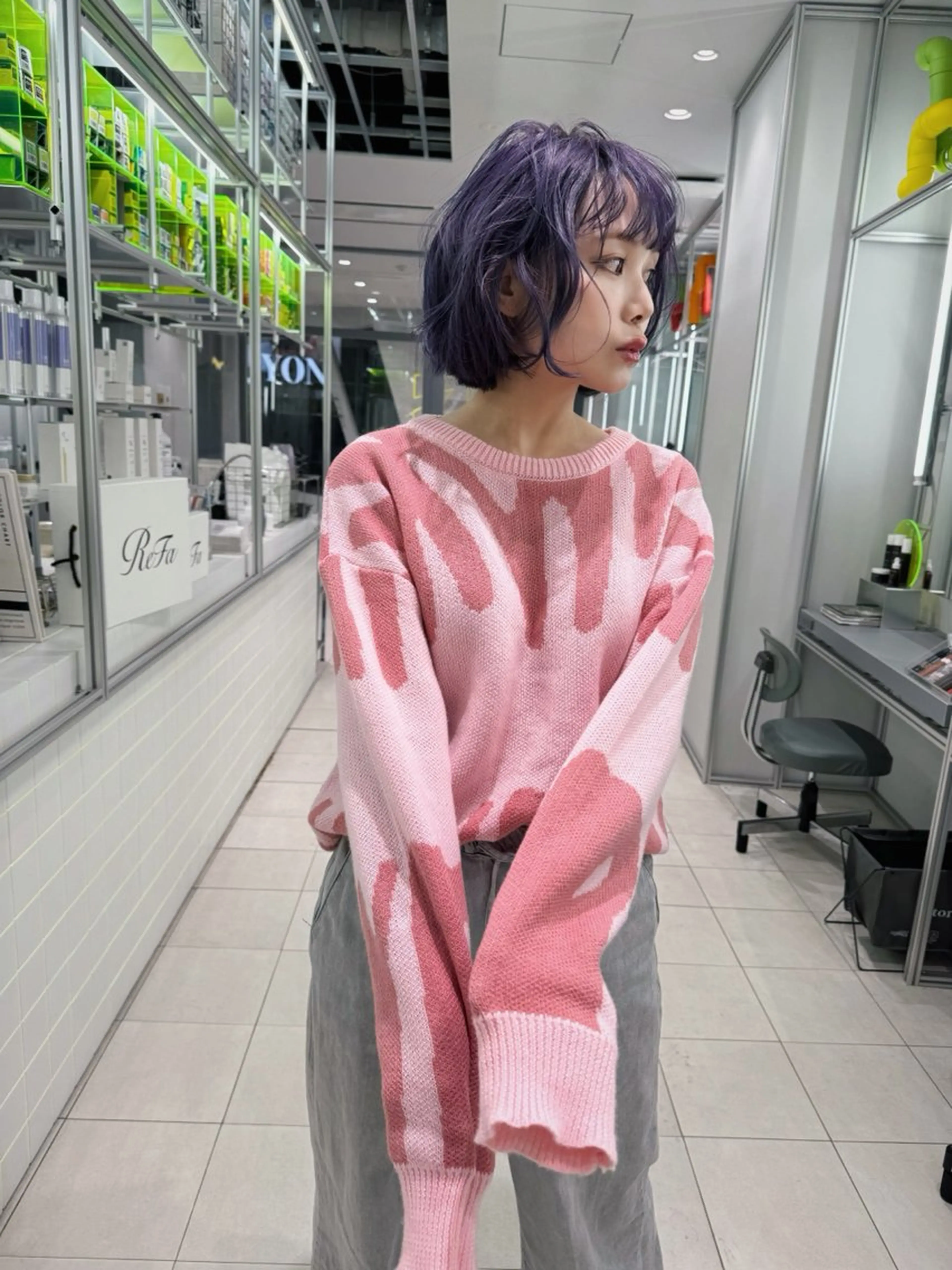 ショート カラー バイオレットカラー NORA　CYNDY所属・砂川 航のヘアスタイル