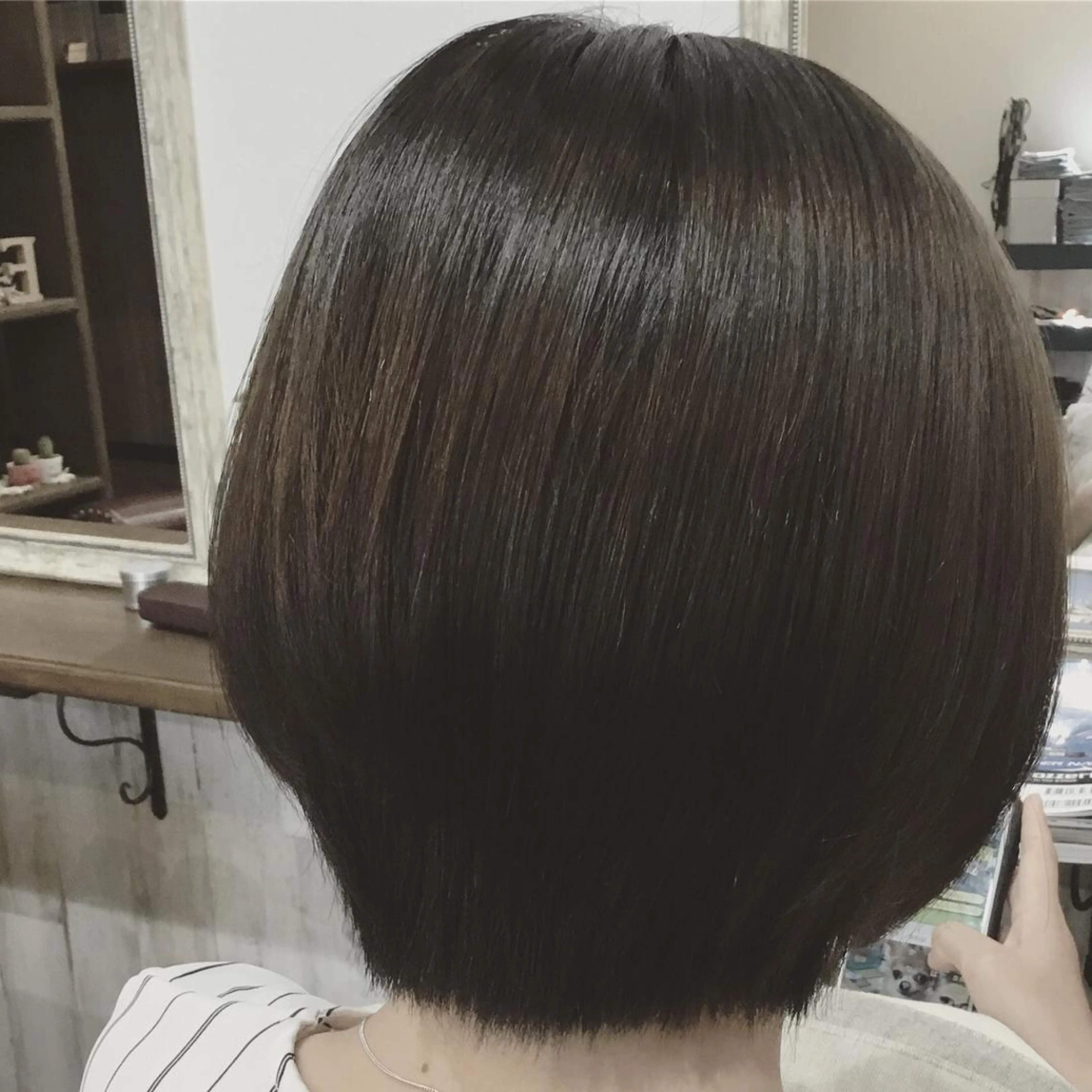ショート カラー パーマ 金崎 新吾のヘアスタイル