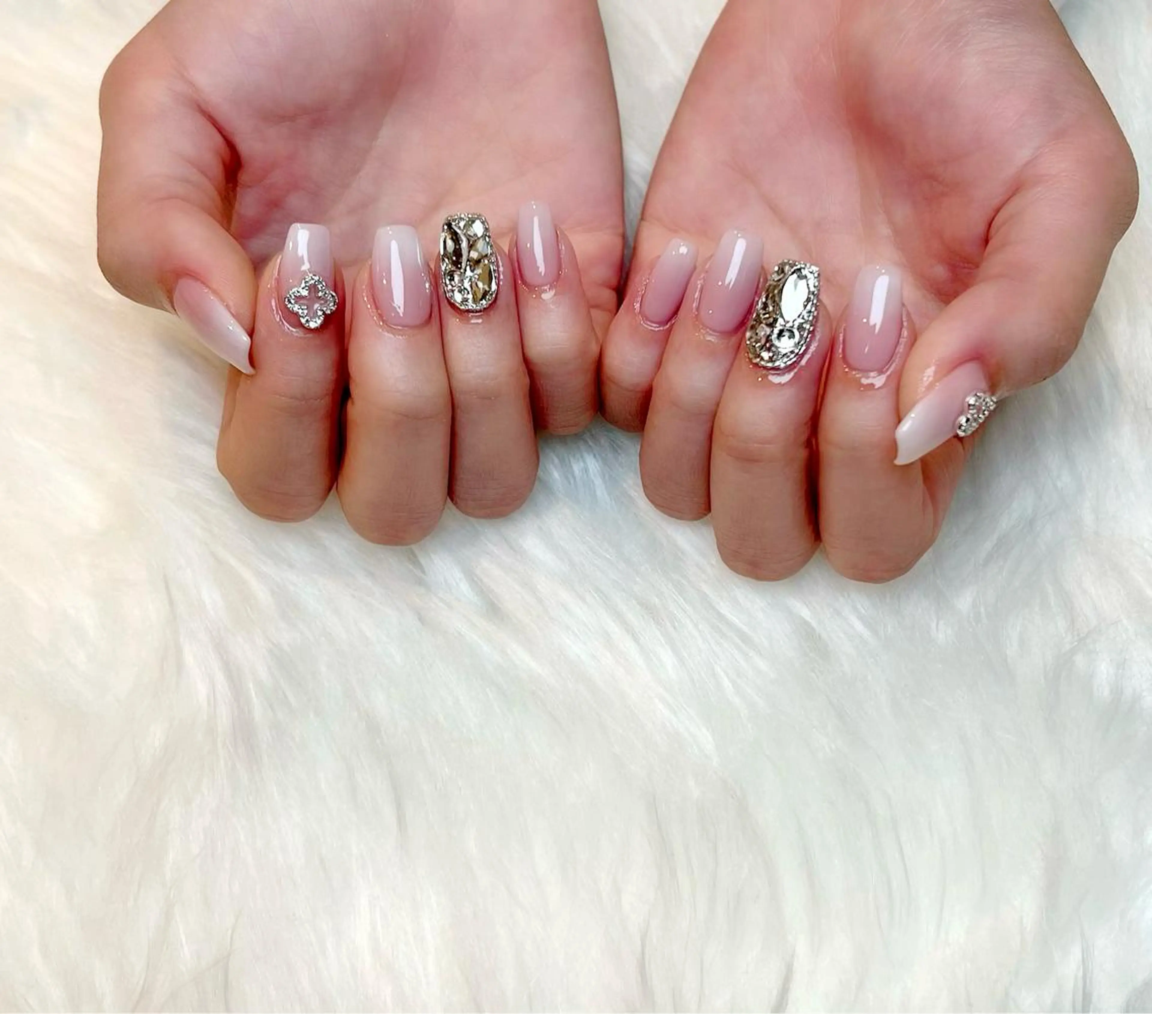 ネイル ハンドネイル Lino+ ネイル&よもぎ蒸しのネイルデザイン