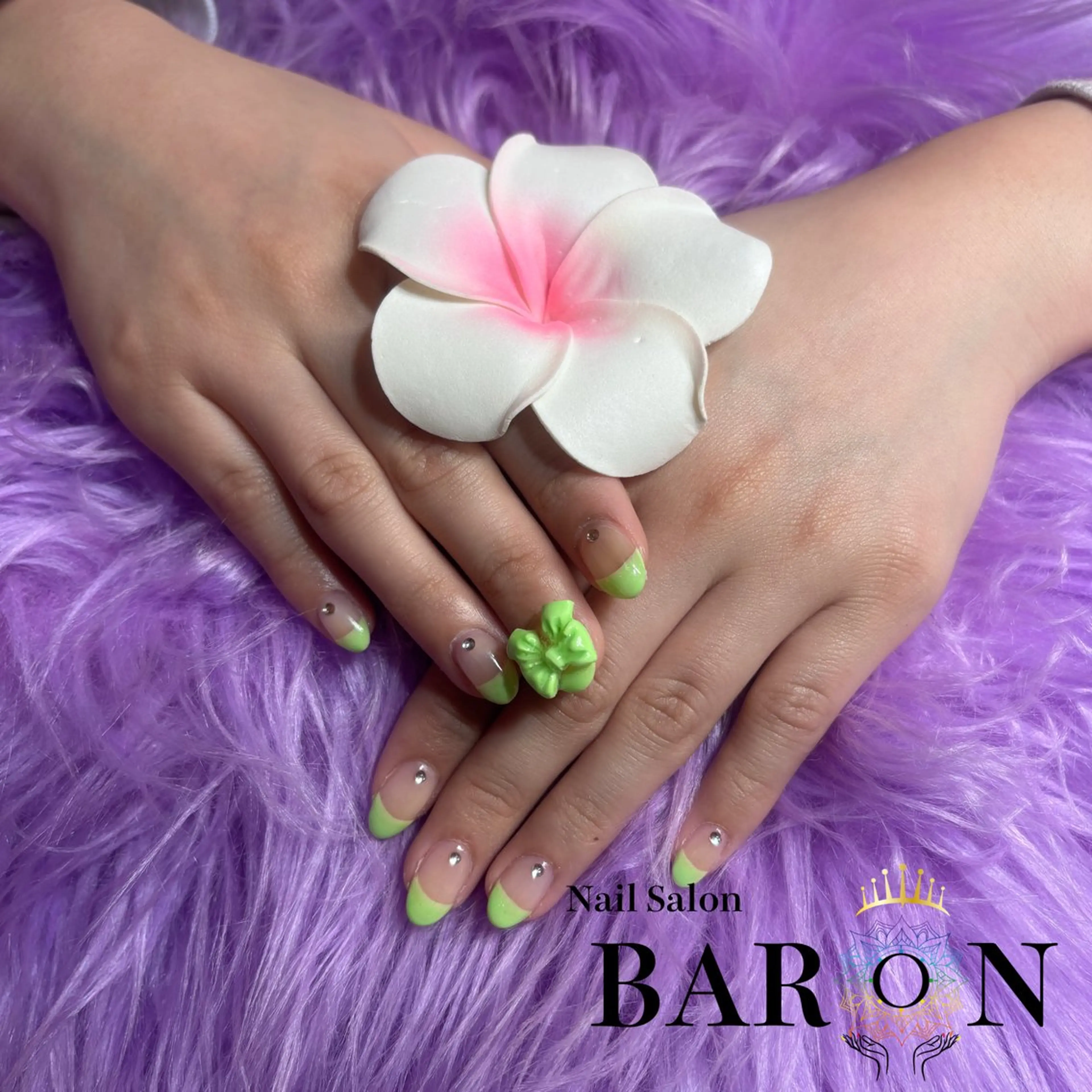 ネイル ストーンネイル ハンドネイル BARON WAKAのネイルデザイン