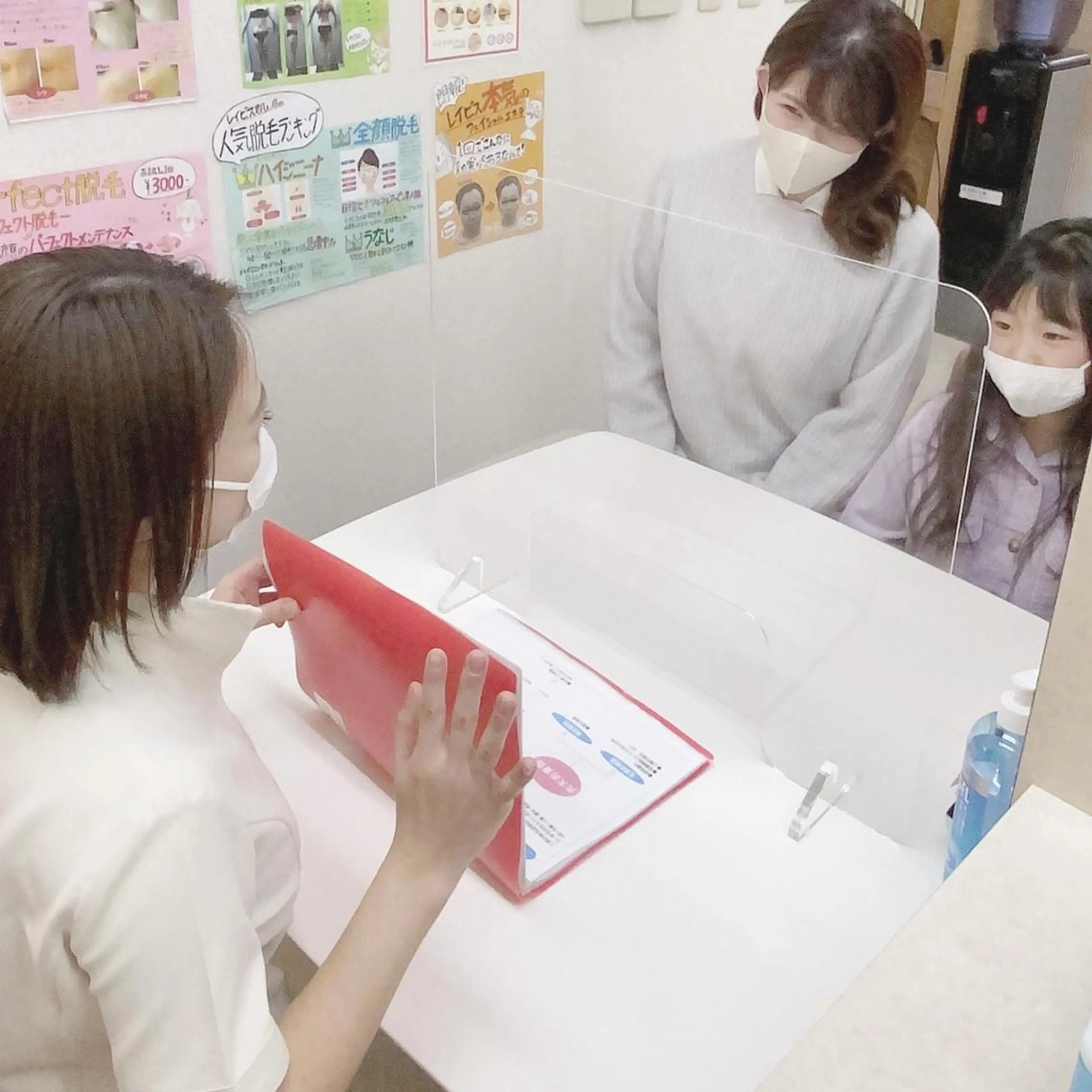 🎀脱毛無料カウンセリング🎀ひじ下orひざ下 体験付き✨🙈¥0の写真