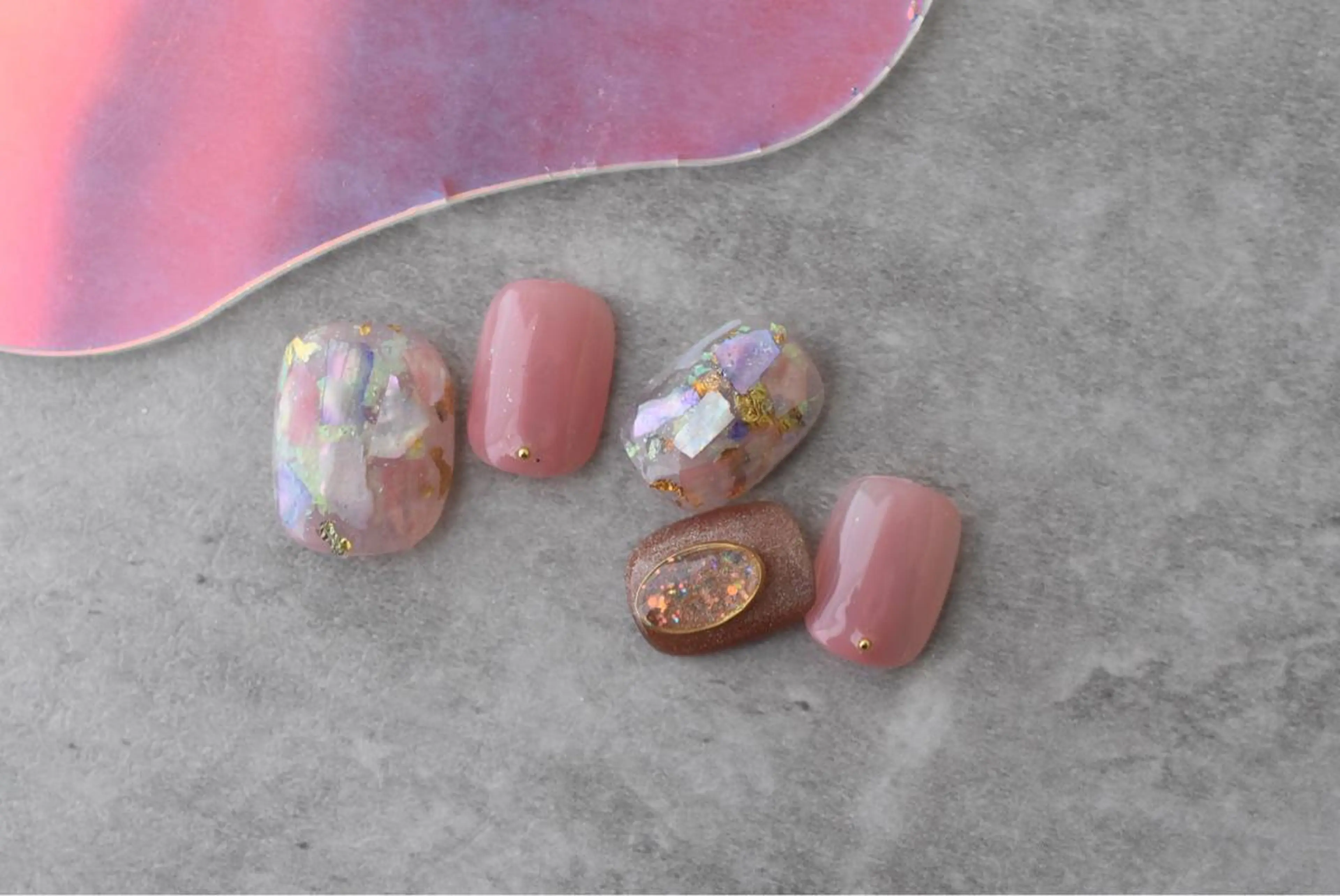 ショート カラー ネイル Aayley(アイリー)Salon所属・Aayley アイリ―サロンのネイルデザイン