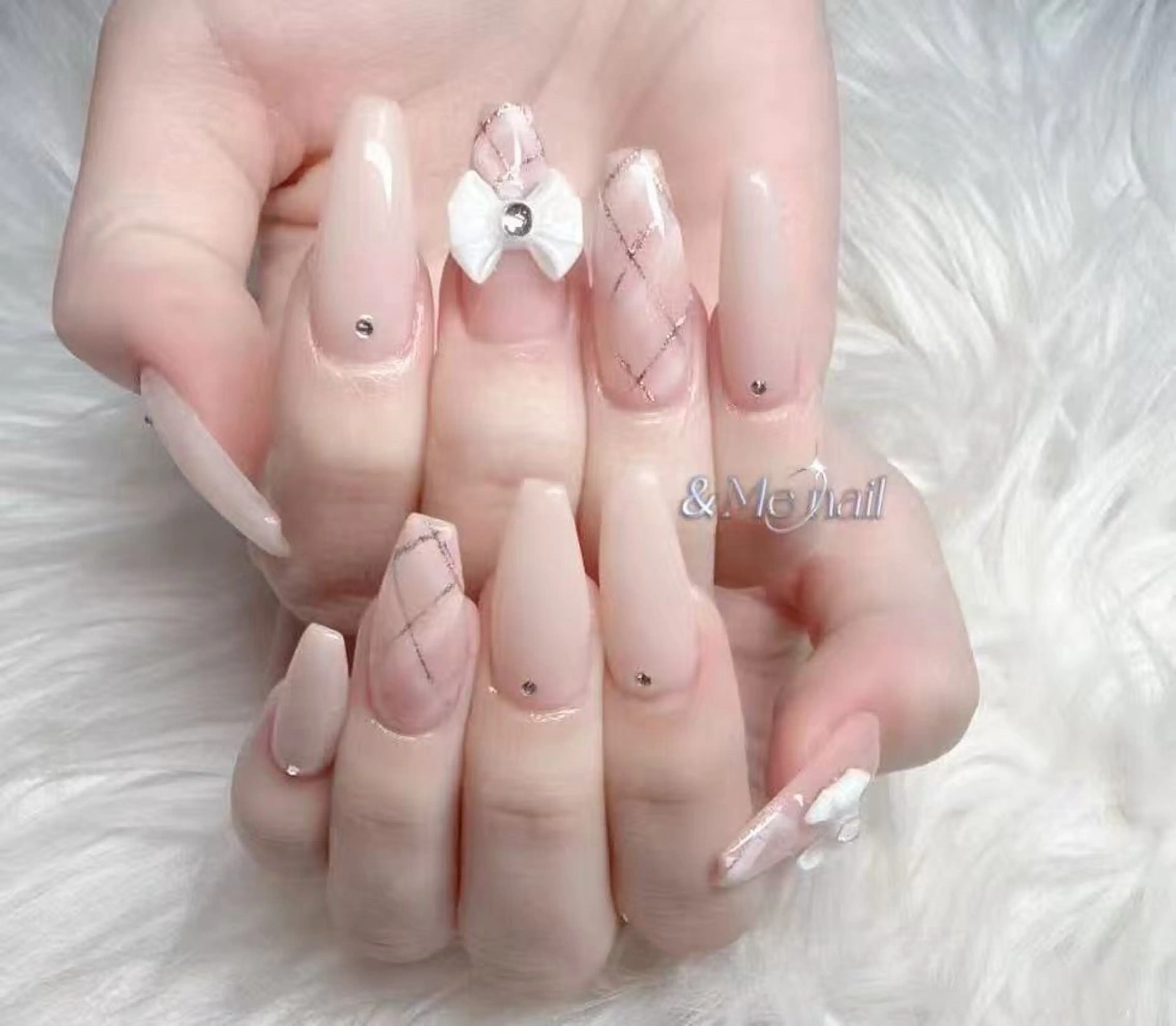 ネイル ハンドネイル &ME makiのネイルデザイン