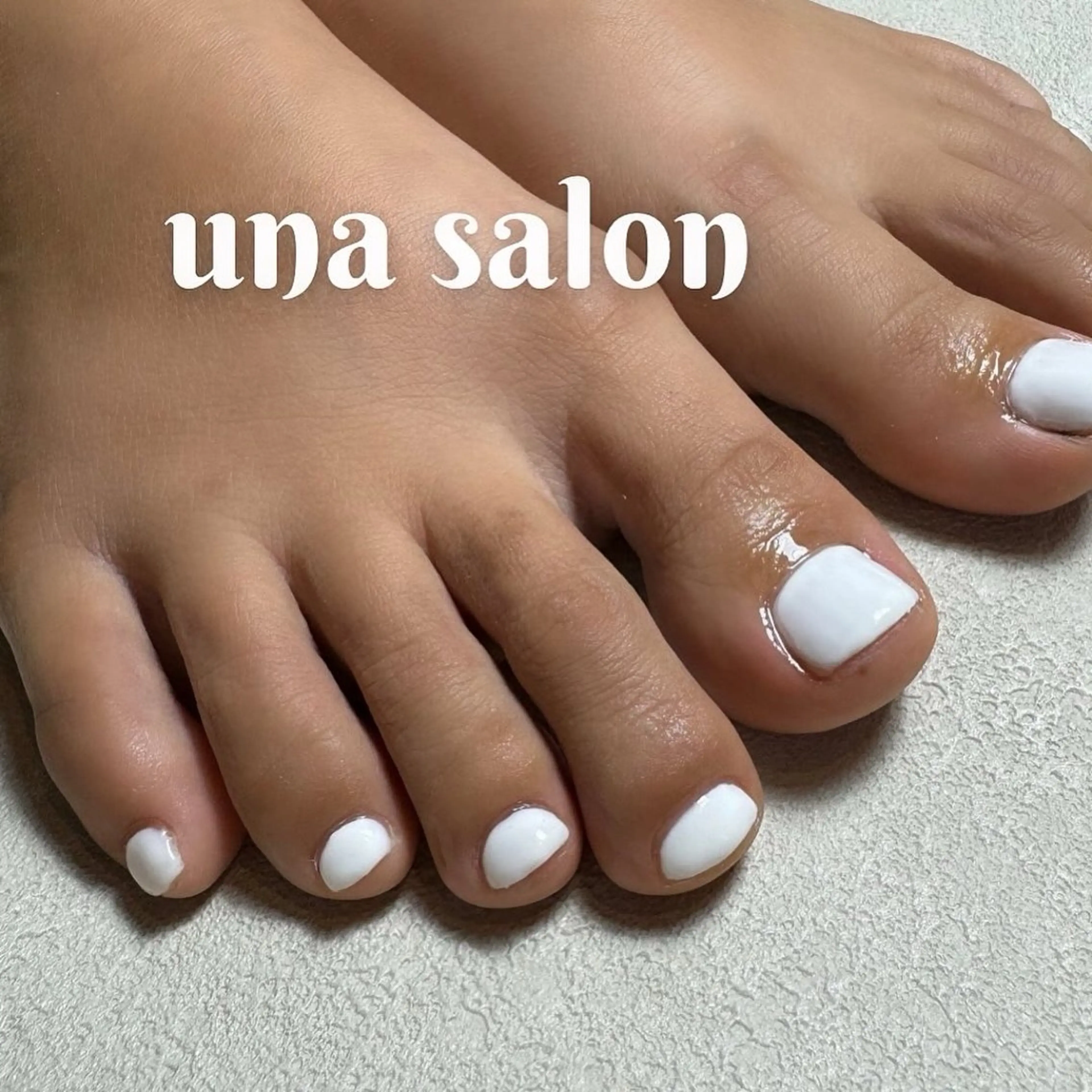 ネイル フットネイル ワンカラーネイル una salon / ネイル&顔脱毛のネイルデザイン