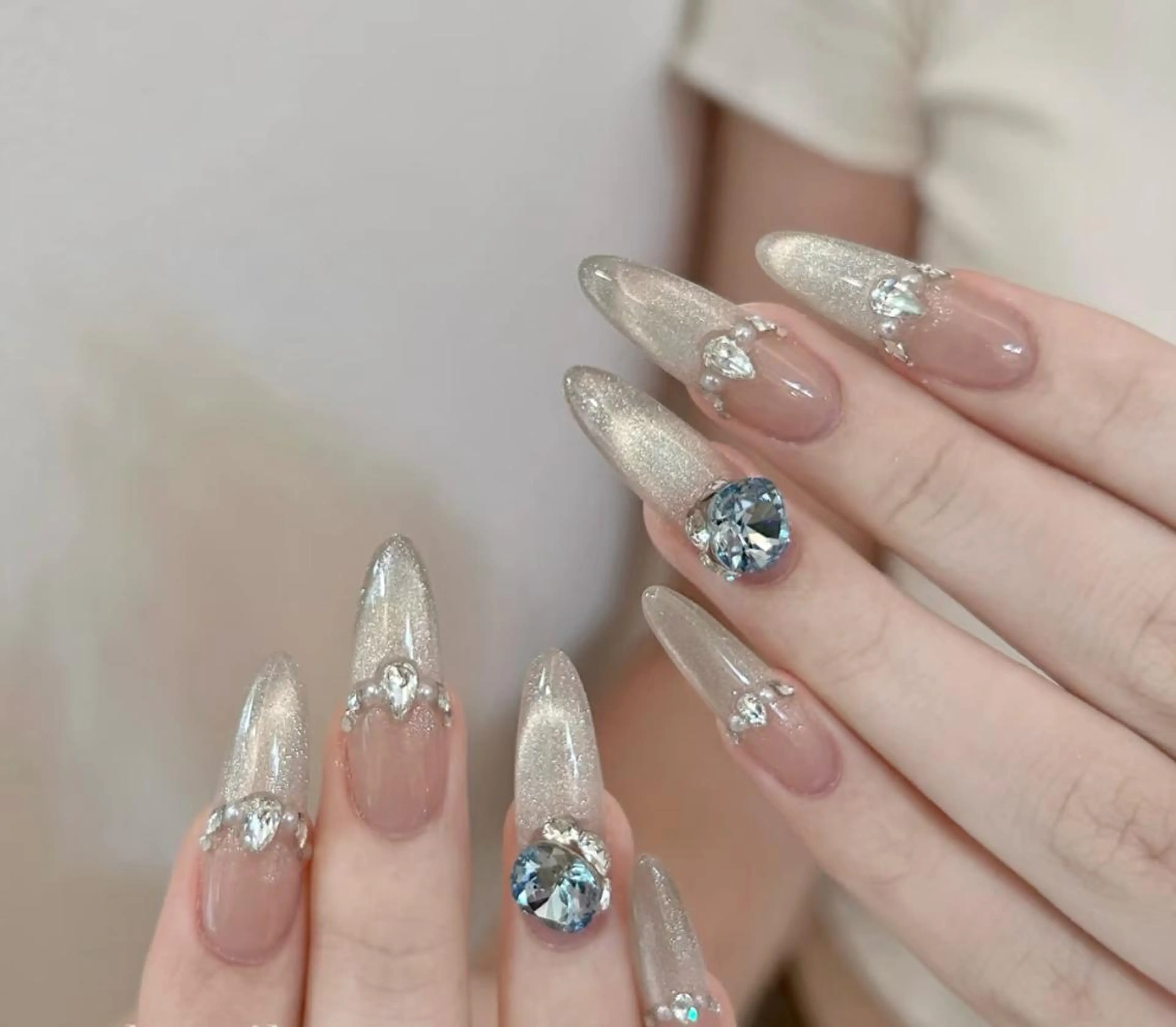 ネイル ハンドネイル 🎀 Ayaka_nailのネイルデザイン