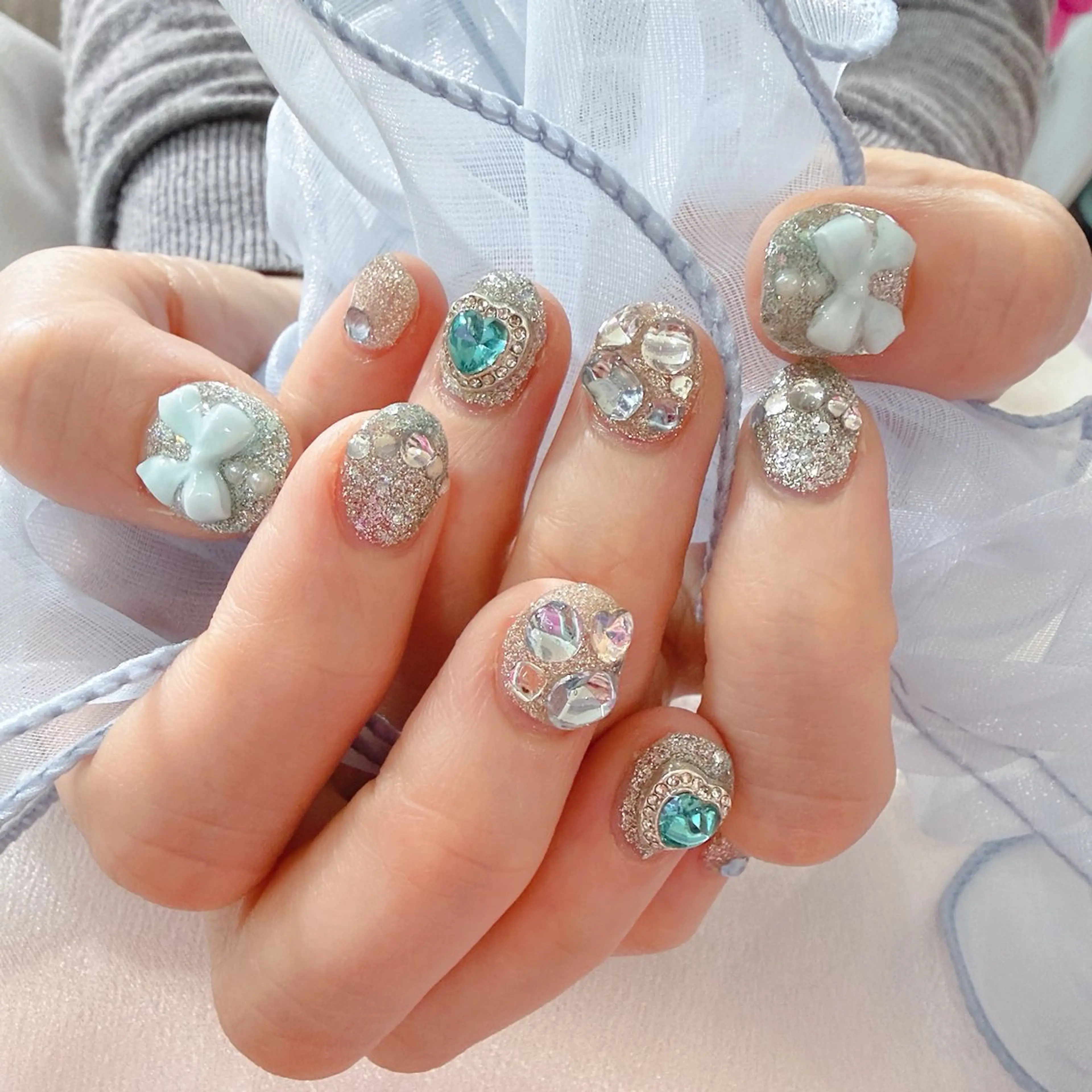 ネイル ハンドネイル MignonReve ♡EIMI🌈のネイルデザイン