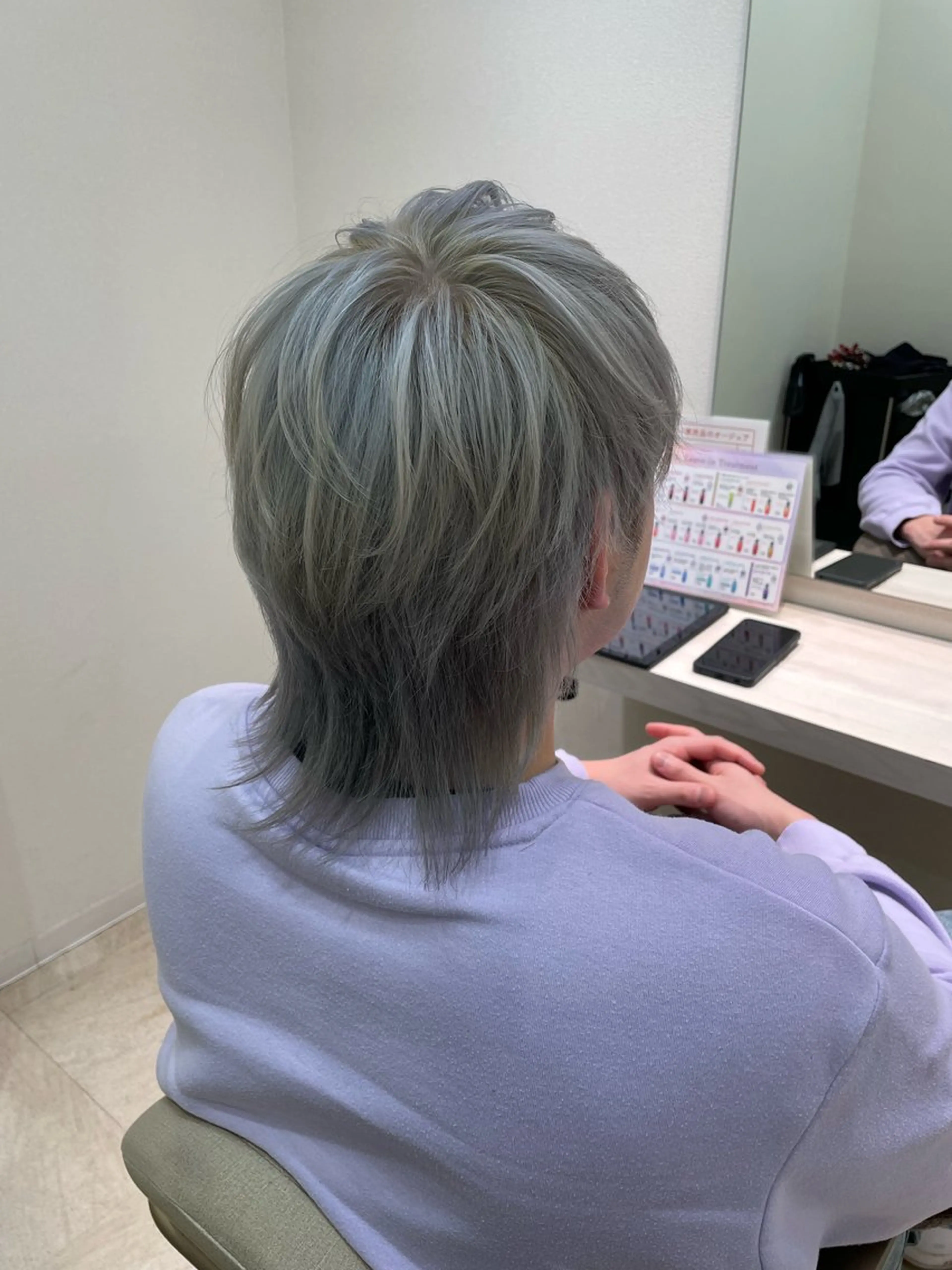 ショート カラー メンズ メンズブリーチ ブリーチ カット ヘアカラー 田中 郁也のヘアスタイル