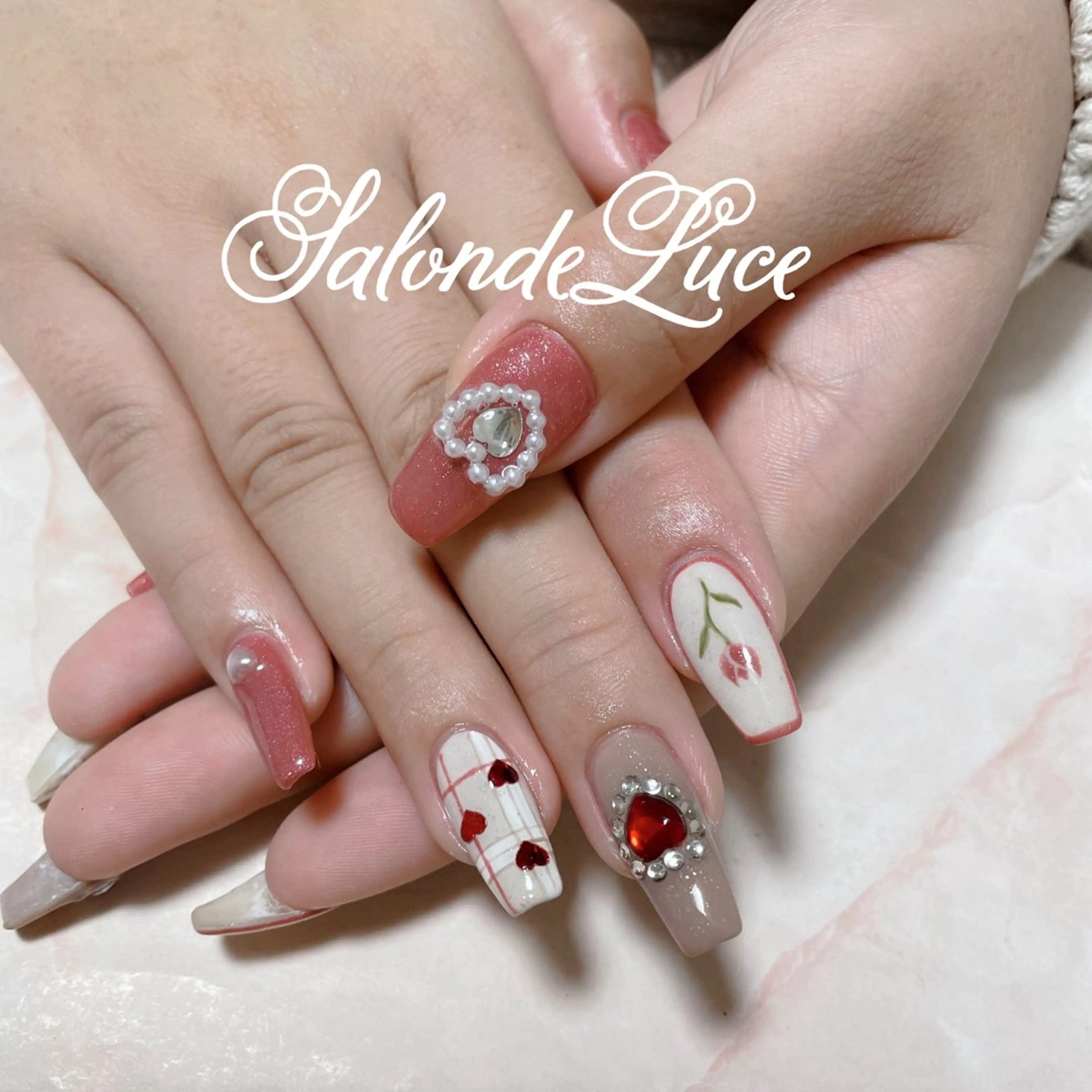 ネイル Salon de Luceのネイルデザイン