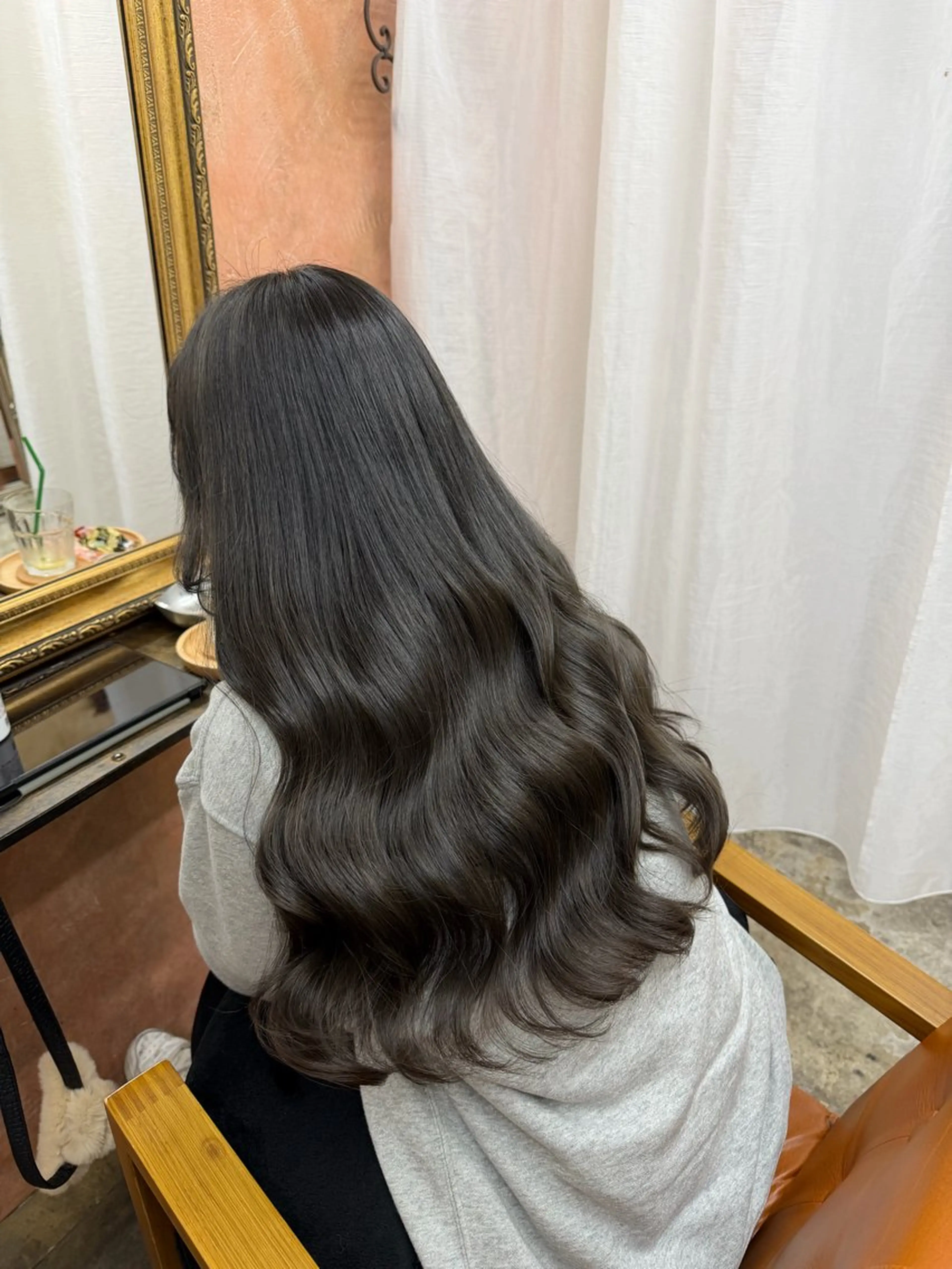 ロング ヘアカラー ともざねゆか UniQ/岡山駅のヘアスタイル