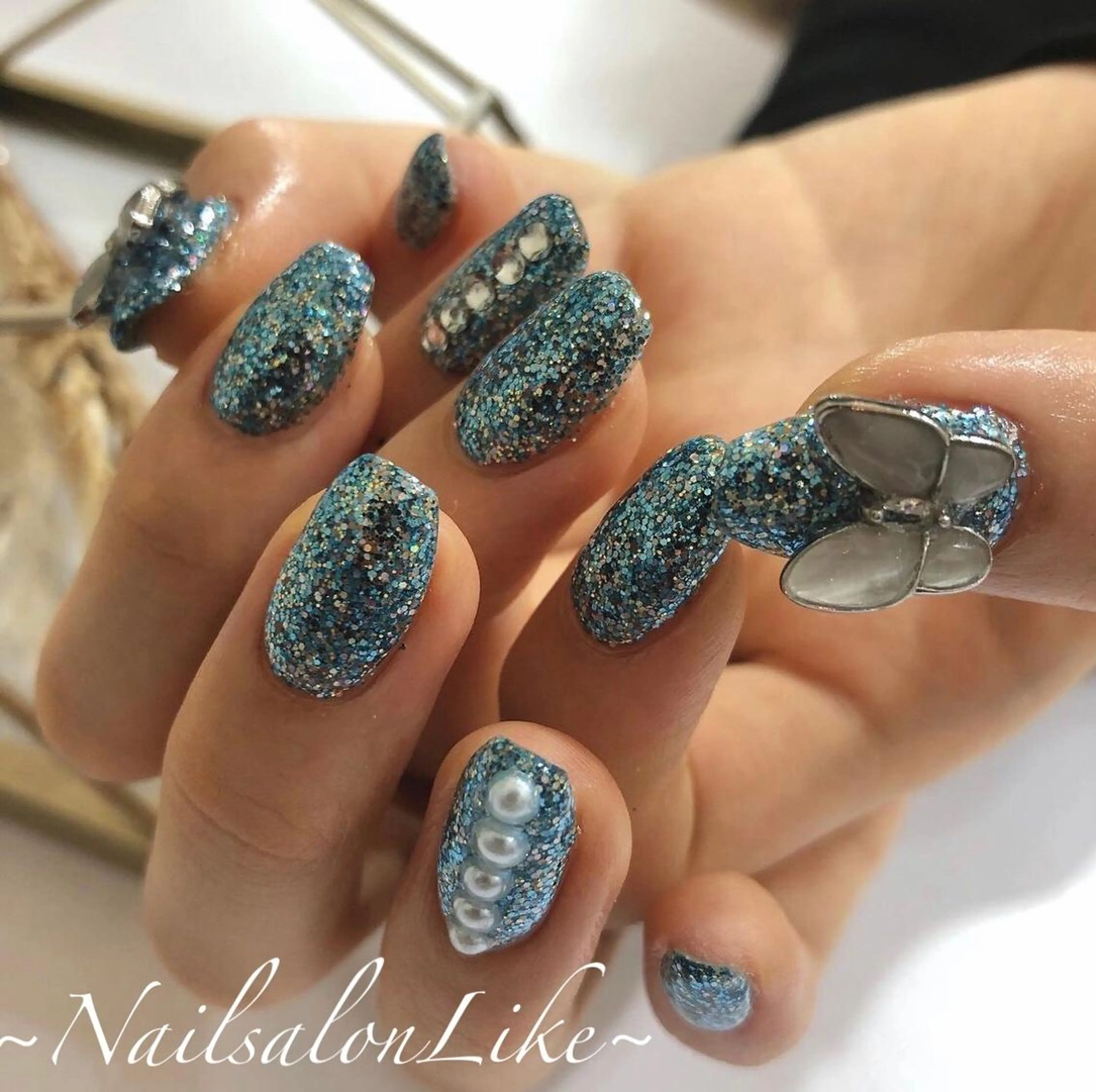 ショート ネイル フラッシュネイル Likeモデル 募集中のネイルデザイン