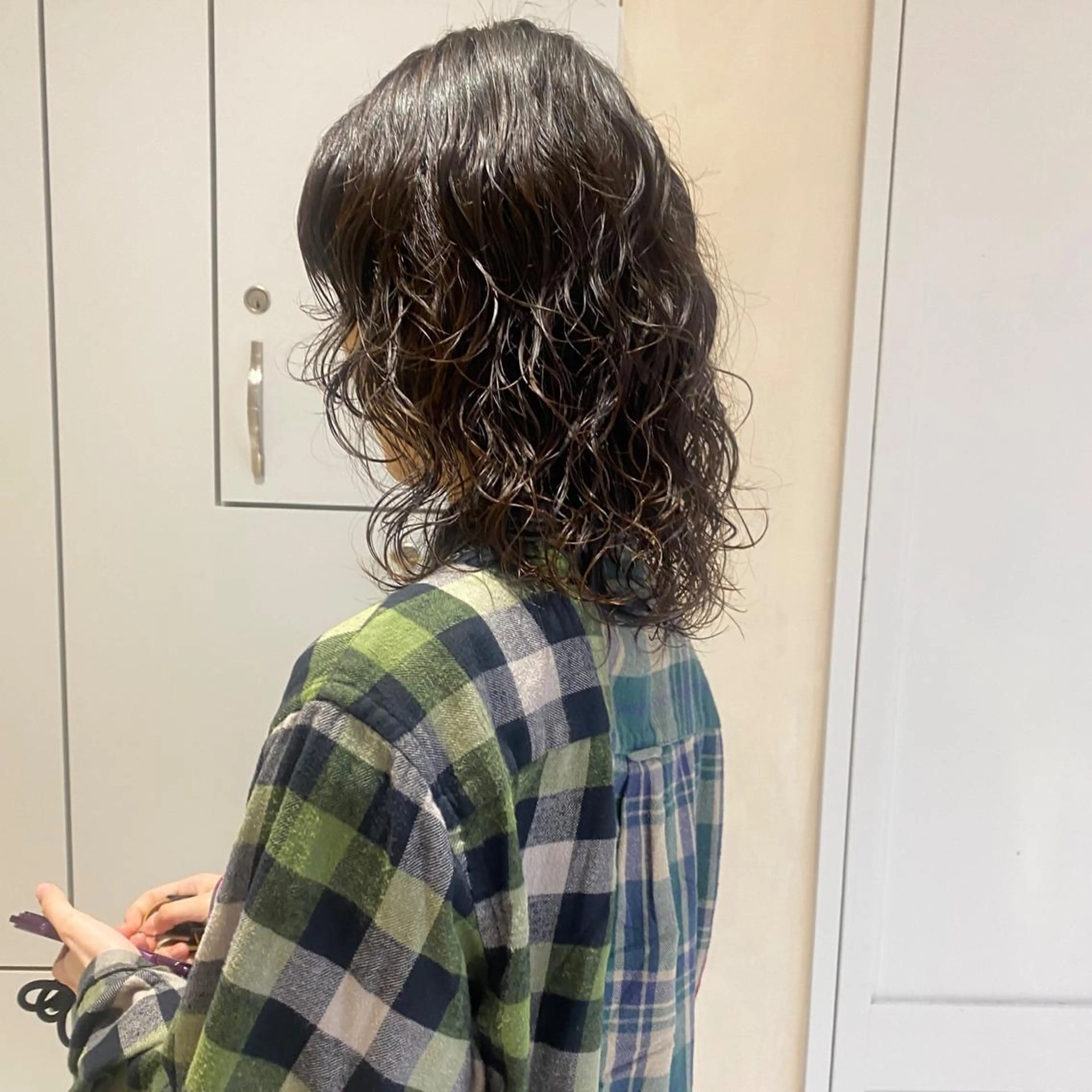 ミディアム パーマ ボブ/ミニボブ 透明感カラーkadoのヘアスタイル