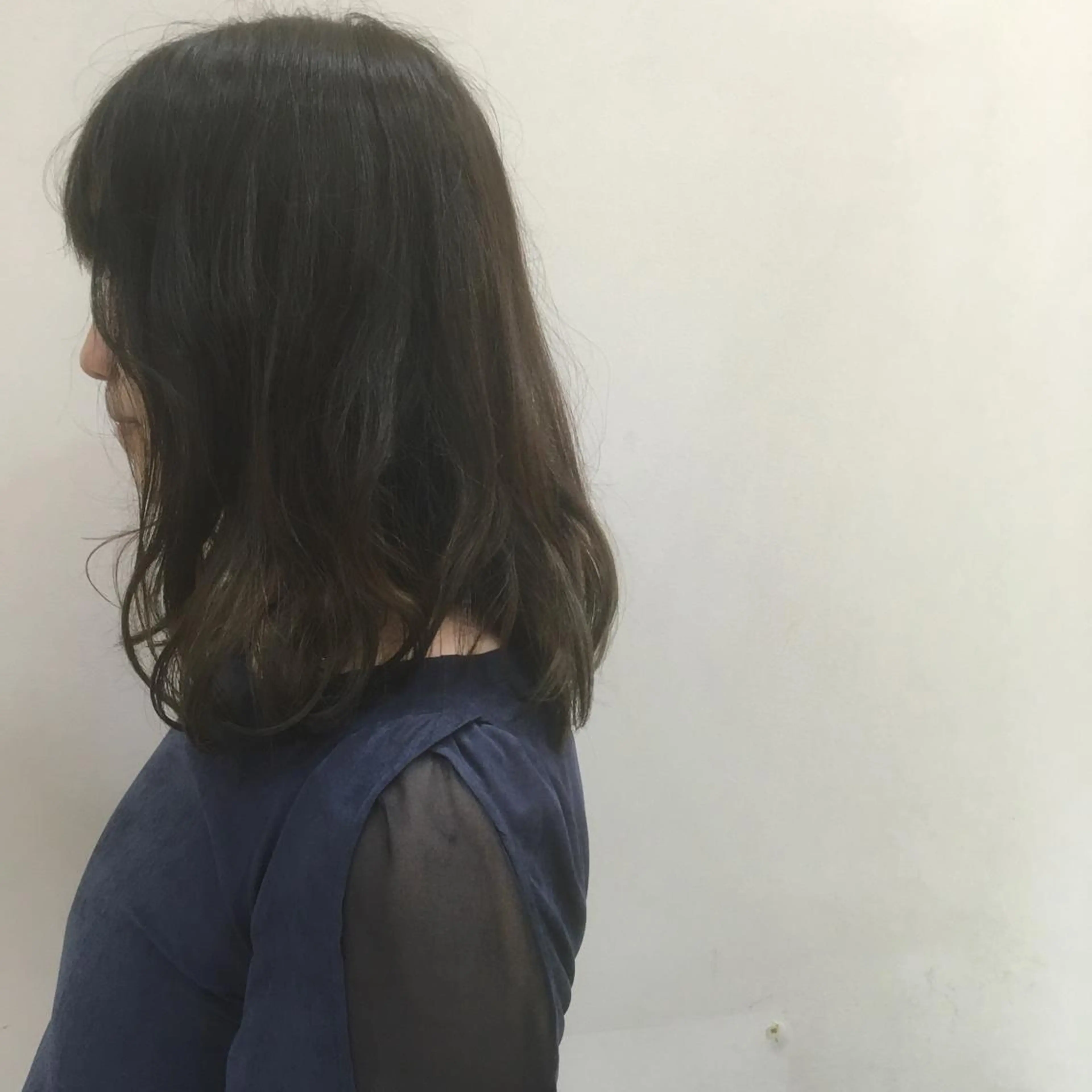 ミディアム カラー 白髪ぼかしハイライト 柳川拓哉のヘアスタイル