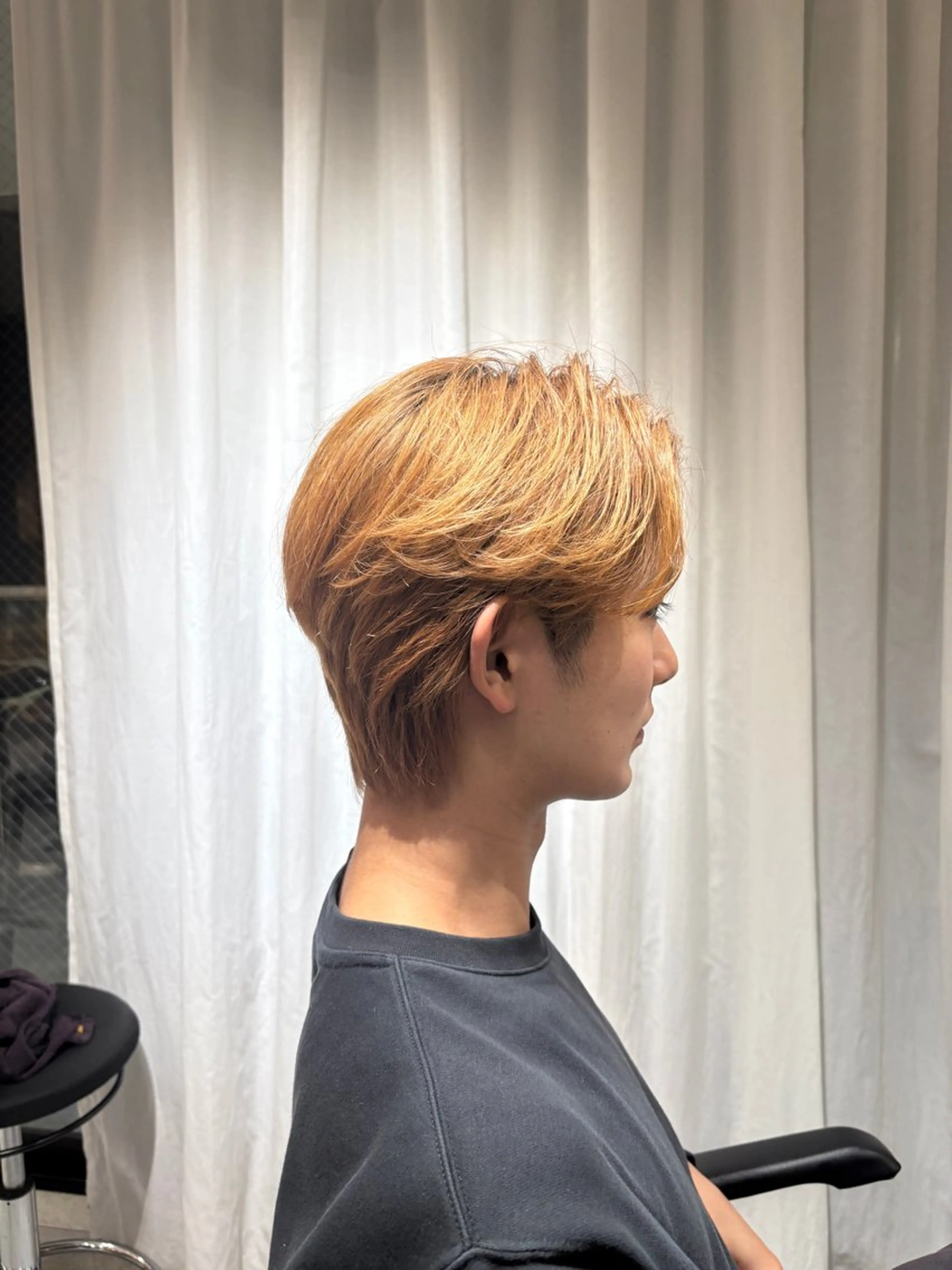 【メンズ限定】カット&ケアブリーチ&カラー+mbShトリートメントの写真