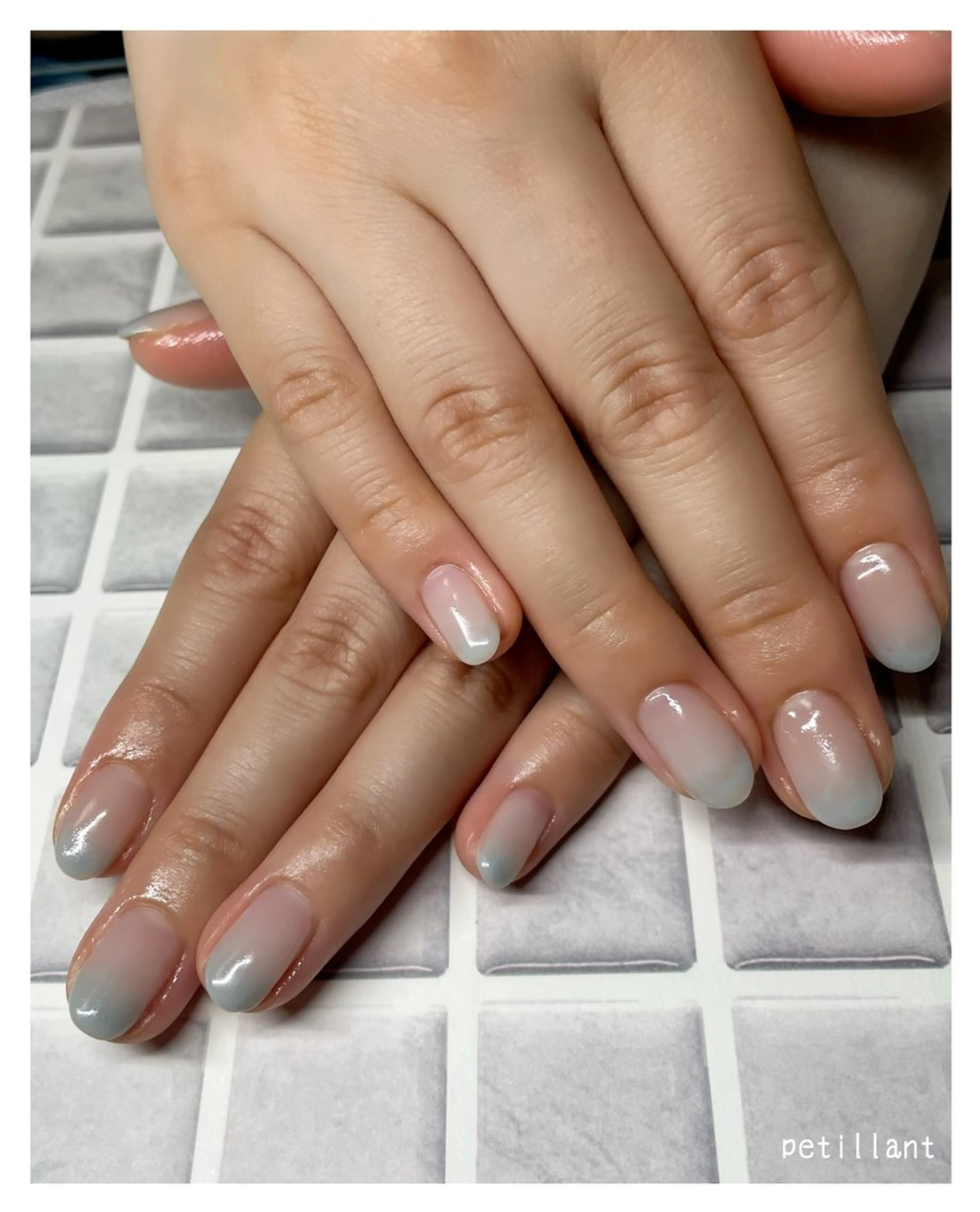 ネイル クリアネイル グラデーション petillant所属・nail salon petillantのネイルデザイン