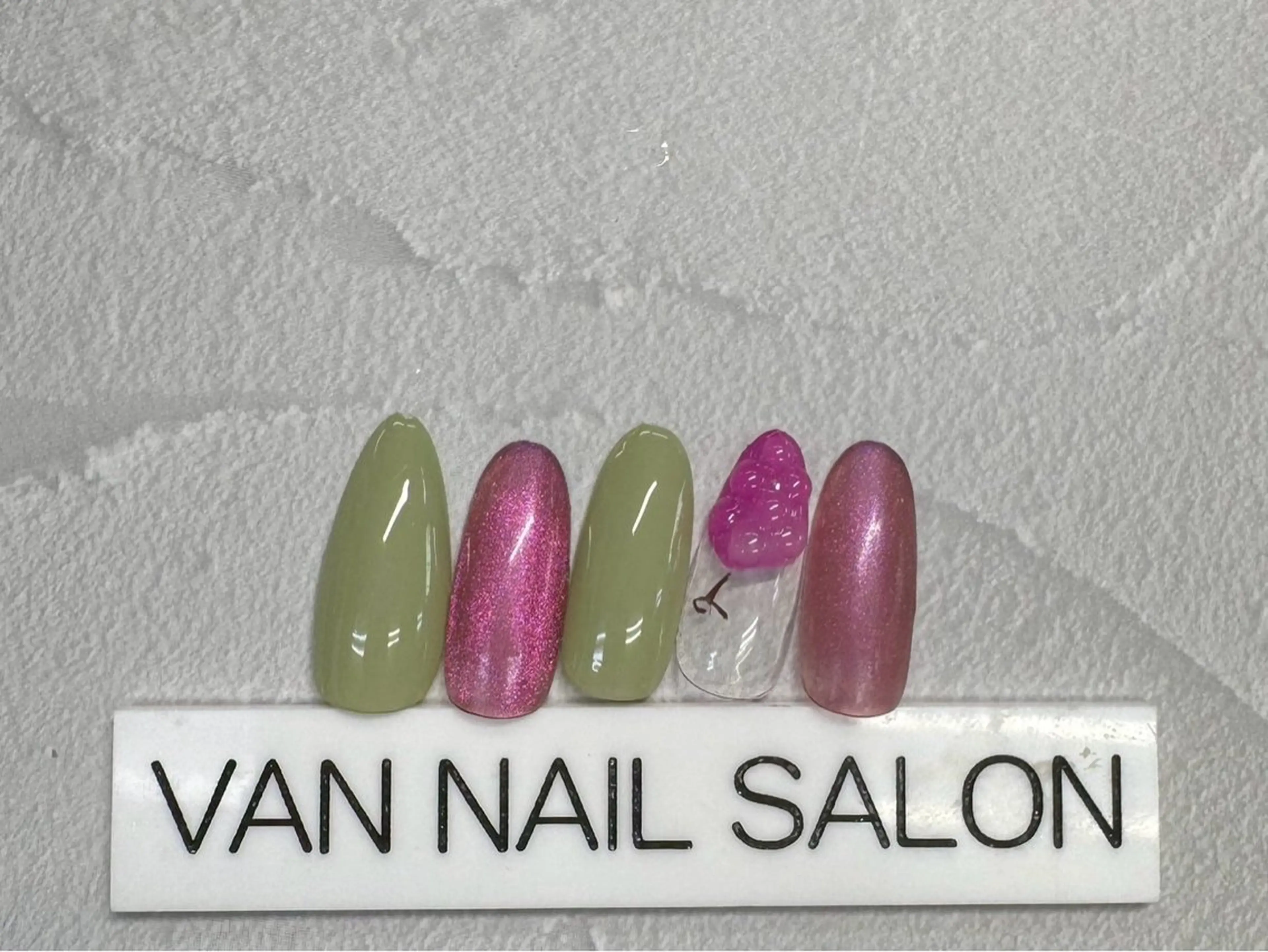 ネイル Van Nail Salonのネイルデザイン