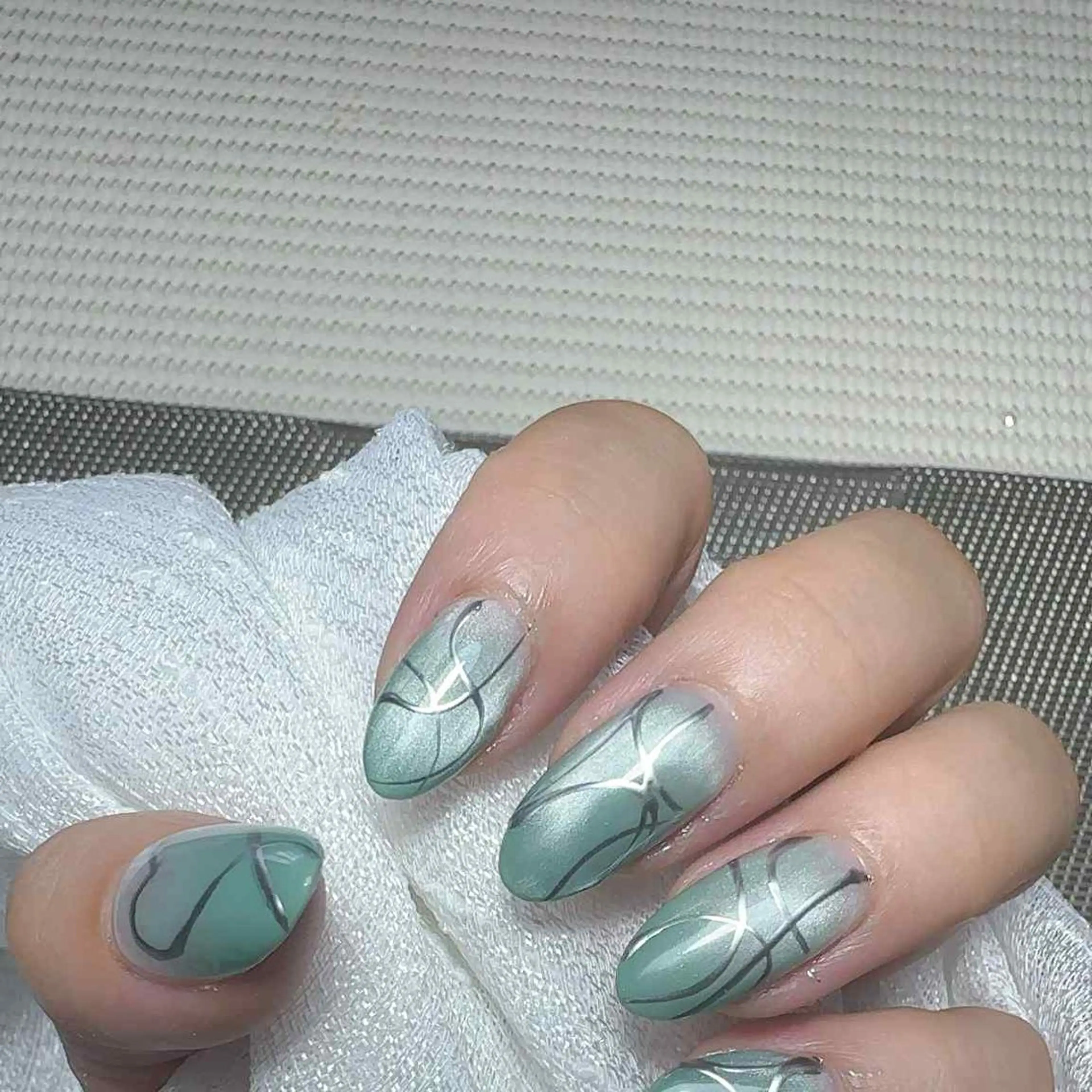 カラー MIO Nailのネイルデザイン