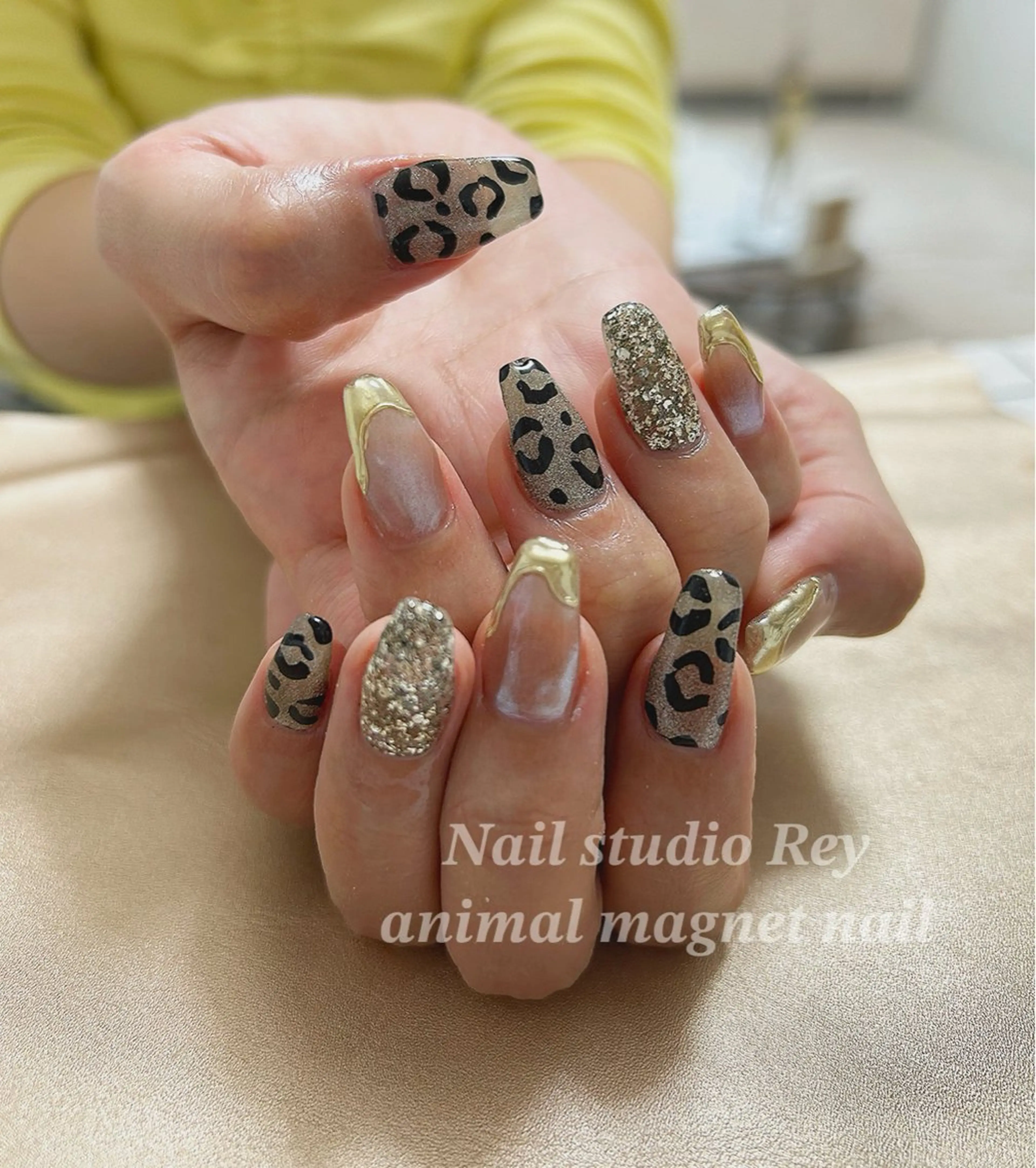 ネイル アニマル柄 マグネットネイル ハンドネイル ecrin (エクラン)のネイルデザイン