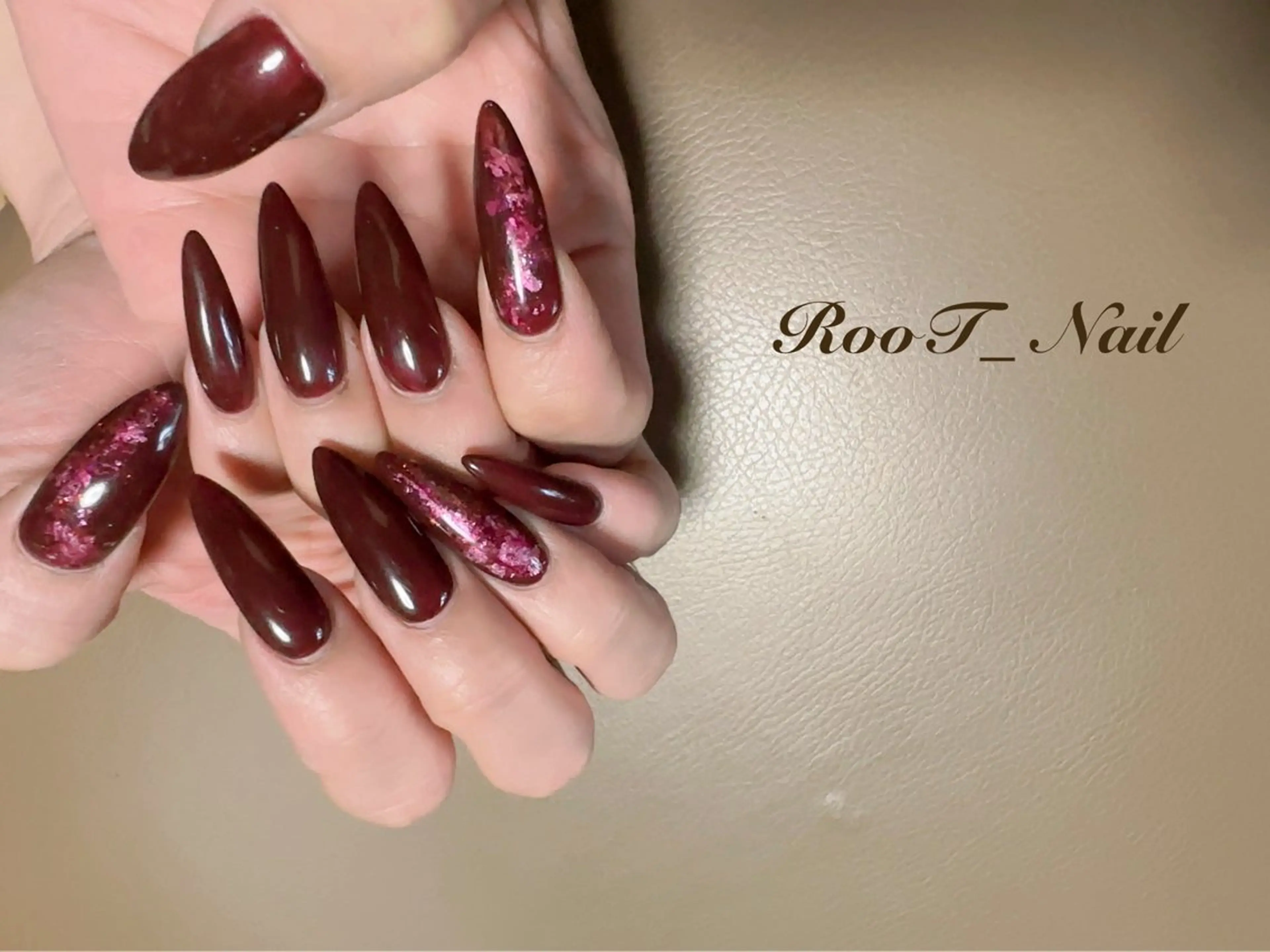 ネイル ワンカラーネイル ハンドネイル RooT Nailのネイルデザイン