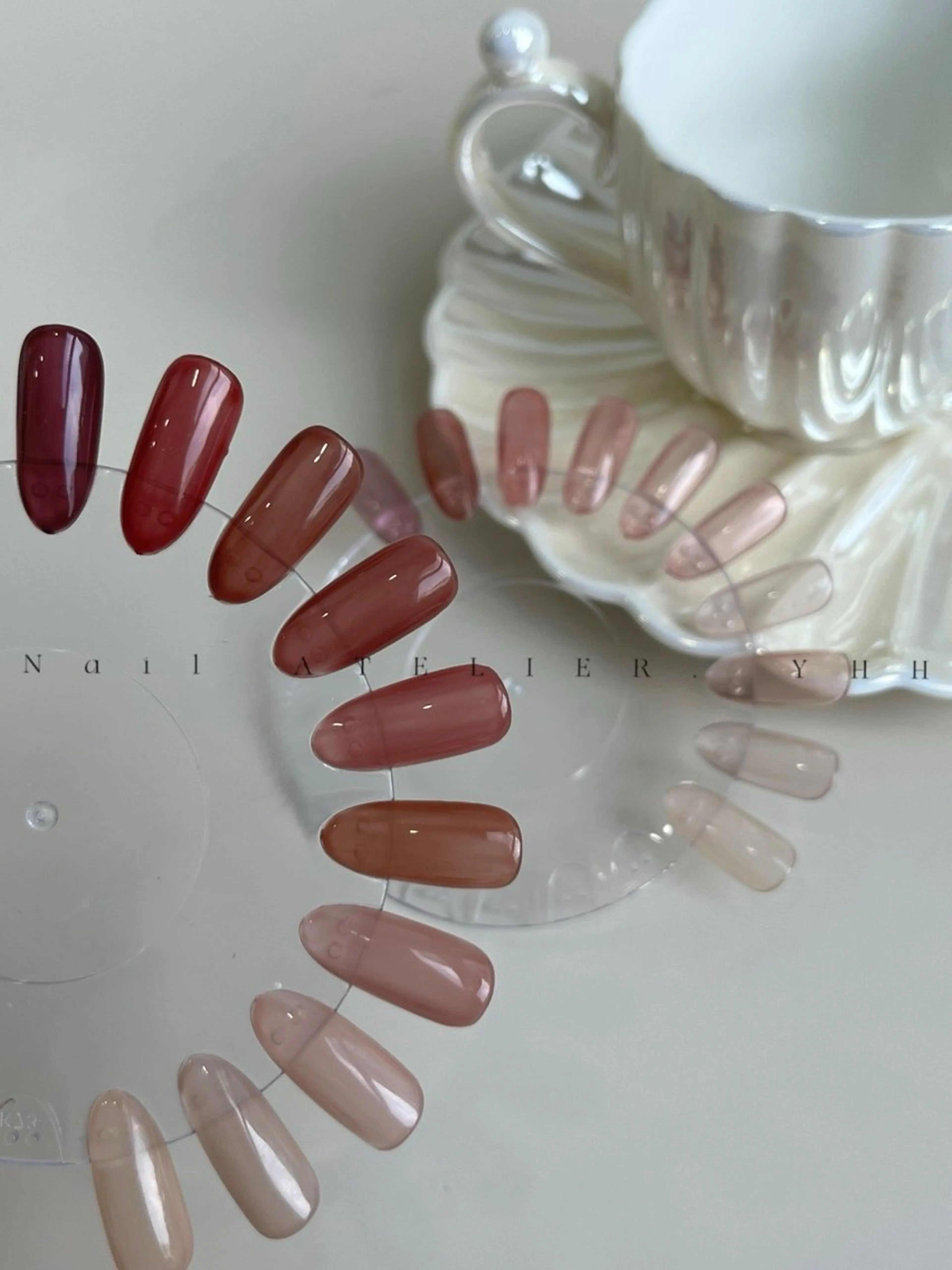 ネイル オフィスネイル ToliyDeliy Nail Salonのネイルデザイン