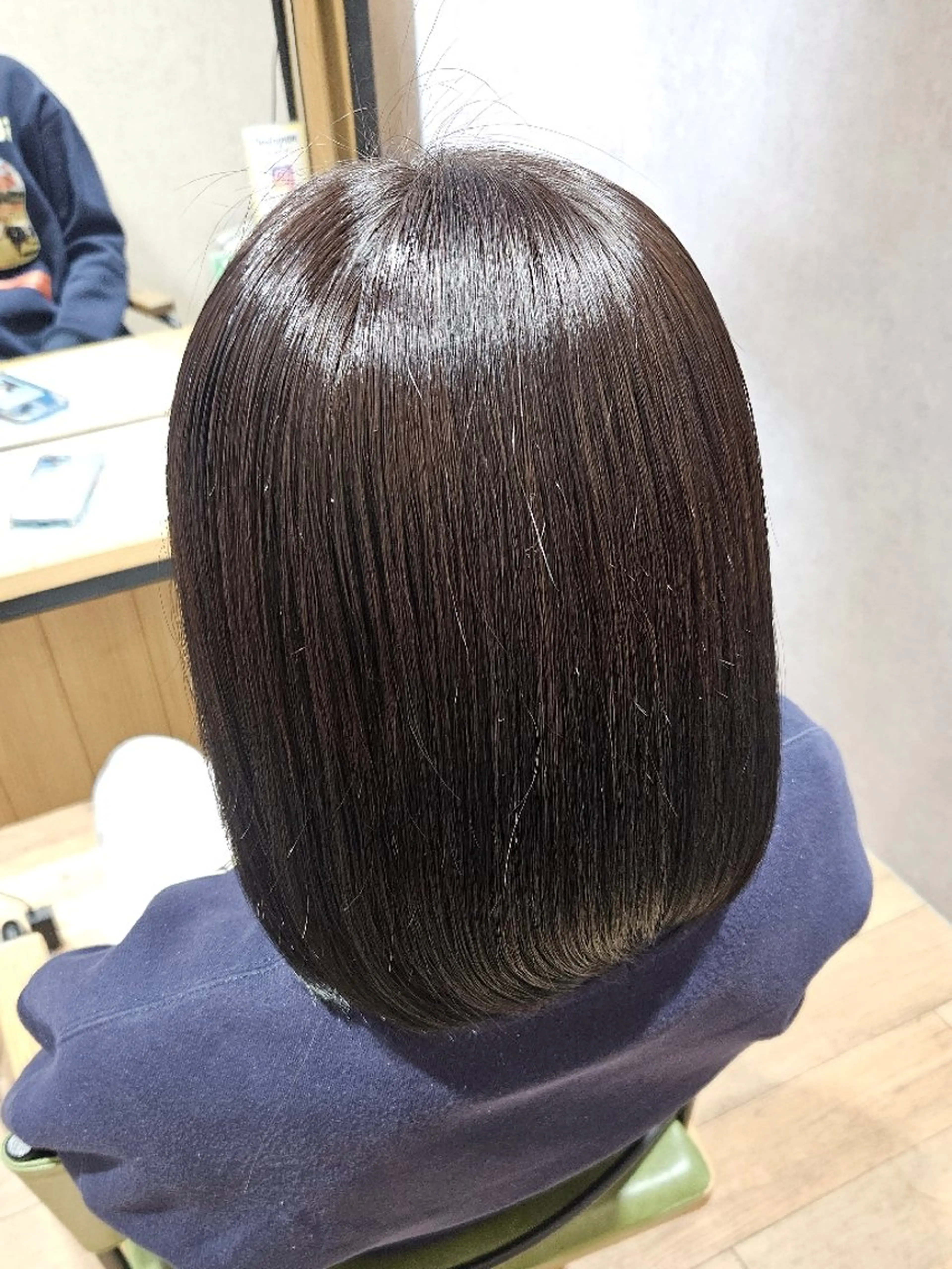 セミロング カラー ヘアカラー トリートメント Miuri/ミユリ 柔らかい雰囲気ヘアのヘアスタイル