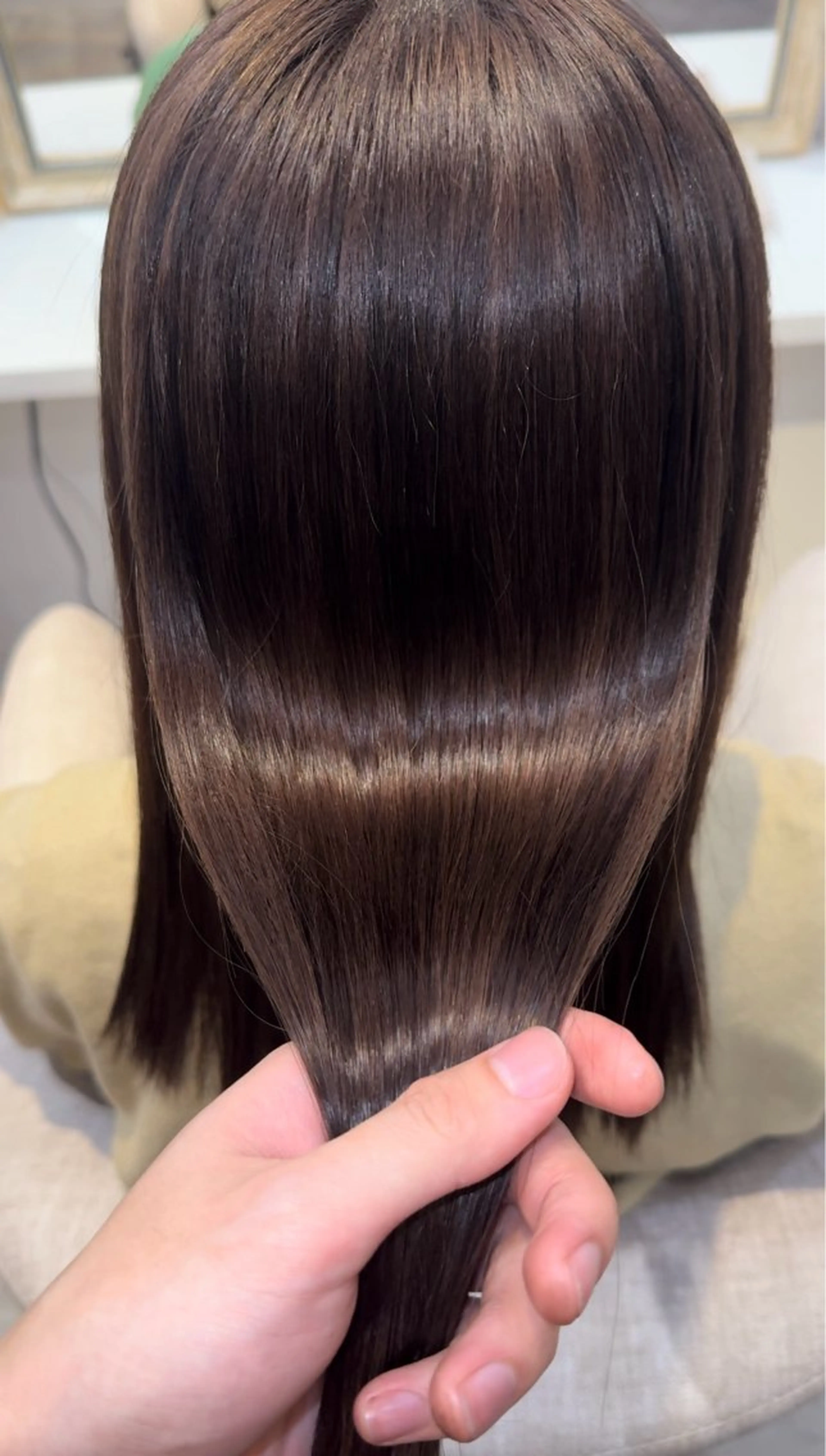 ロング カラー ヘアカラー トリートメント 【透明感カラー🫧】 【梅田】ハルのヘアスタイル