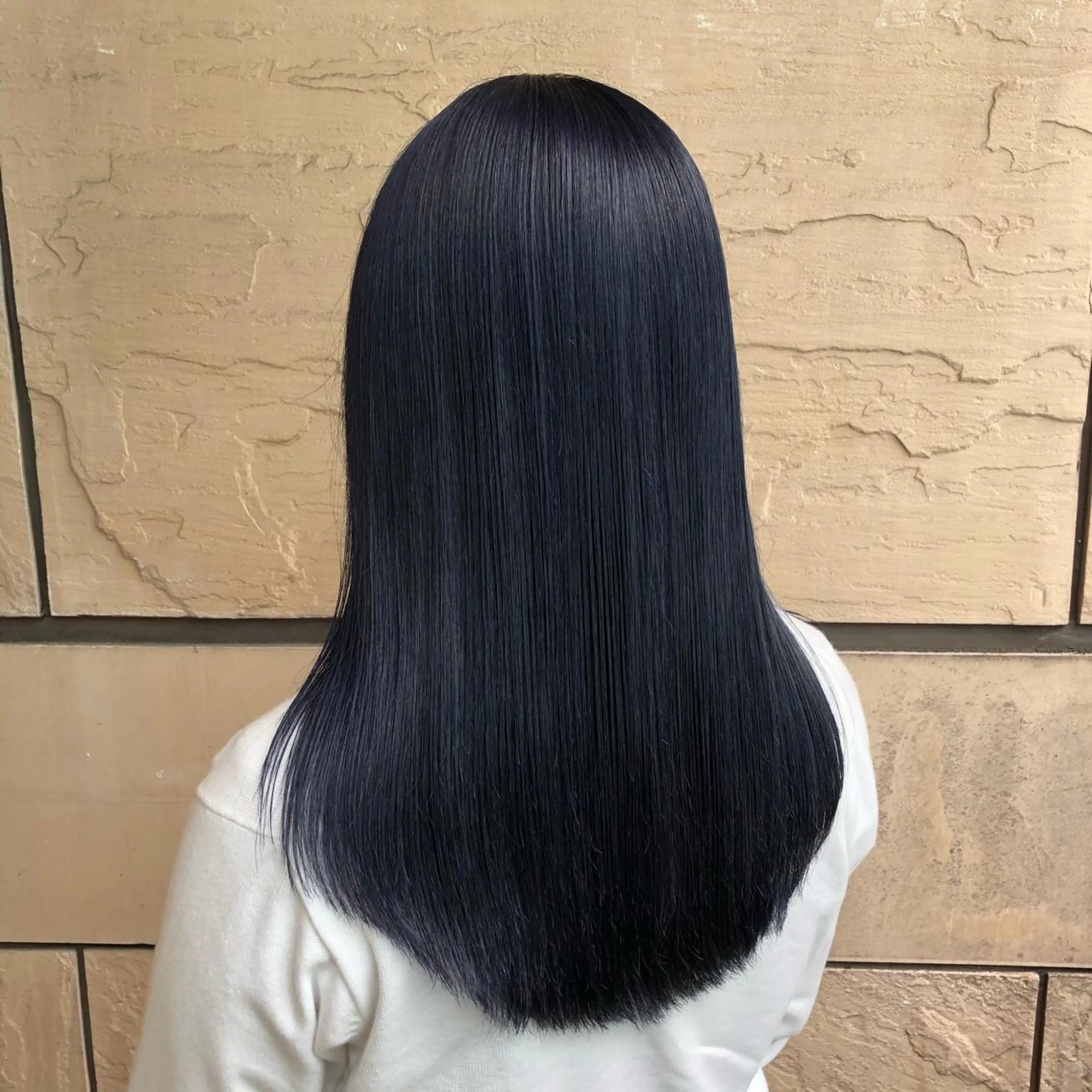 セミロング カット ヘアカラー トリートメント 🦄艶カラー×韓国 NANA💎🐬のヘアスタイル