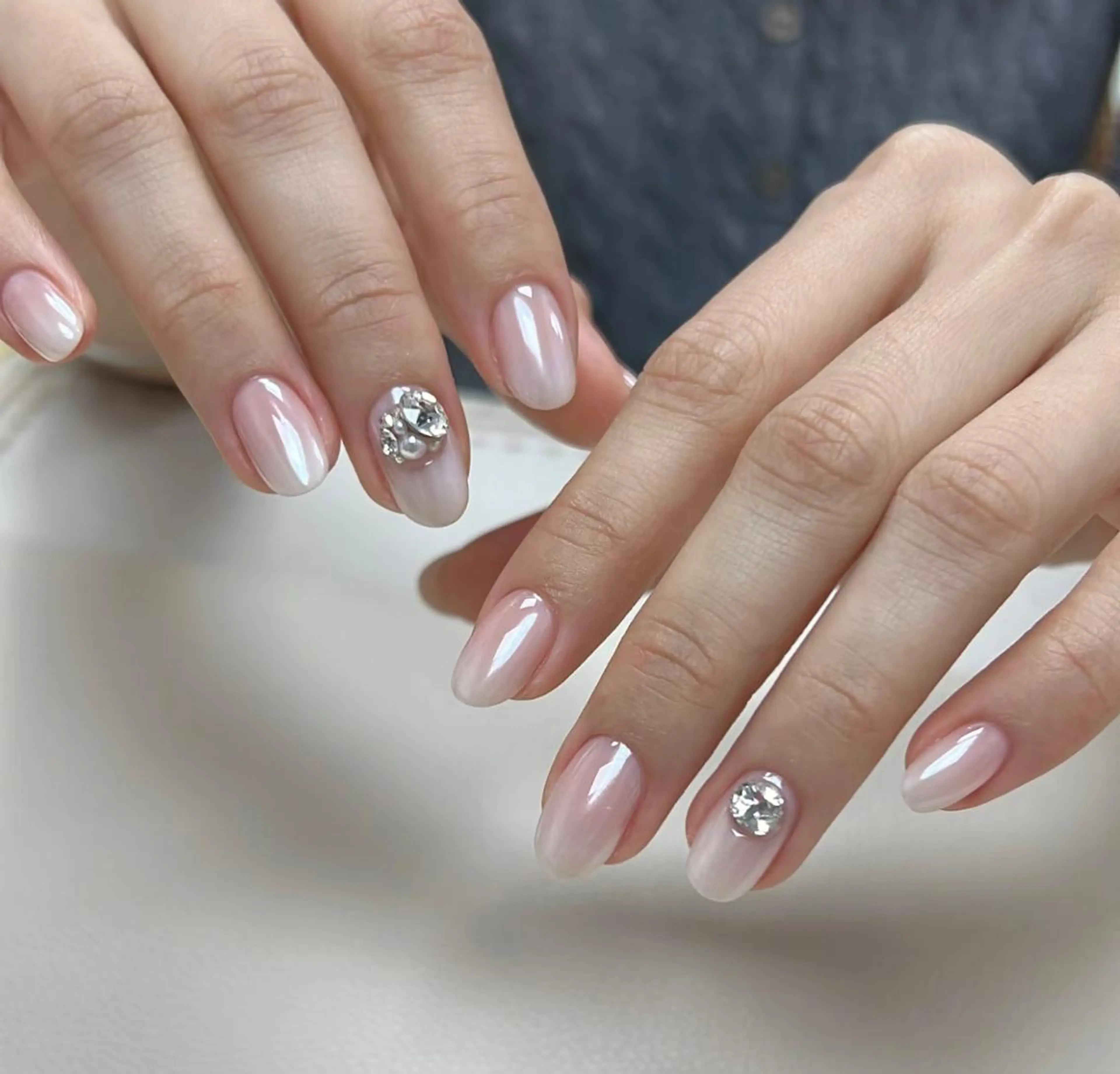ネイル ハンドネイル 🎀 Ayaka_nailのネイルデザイン